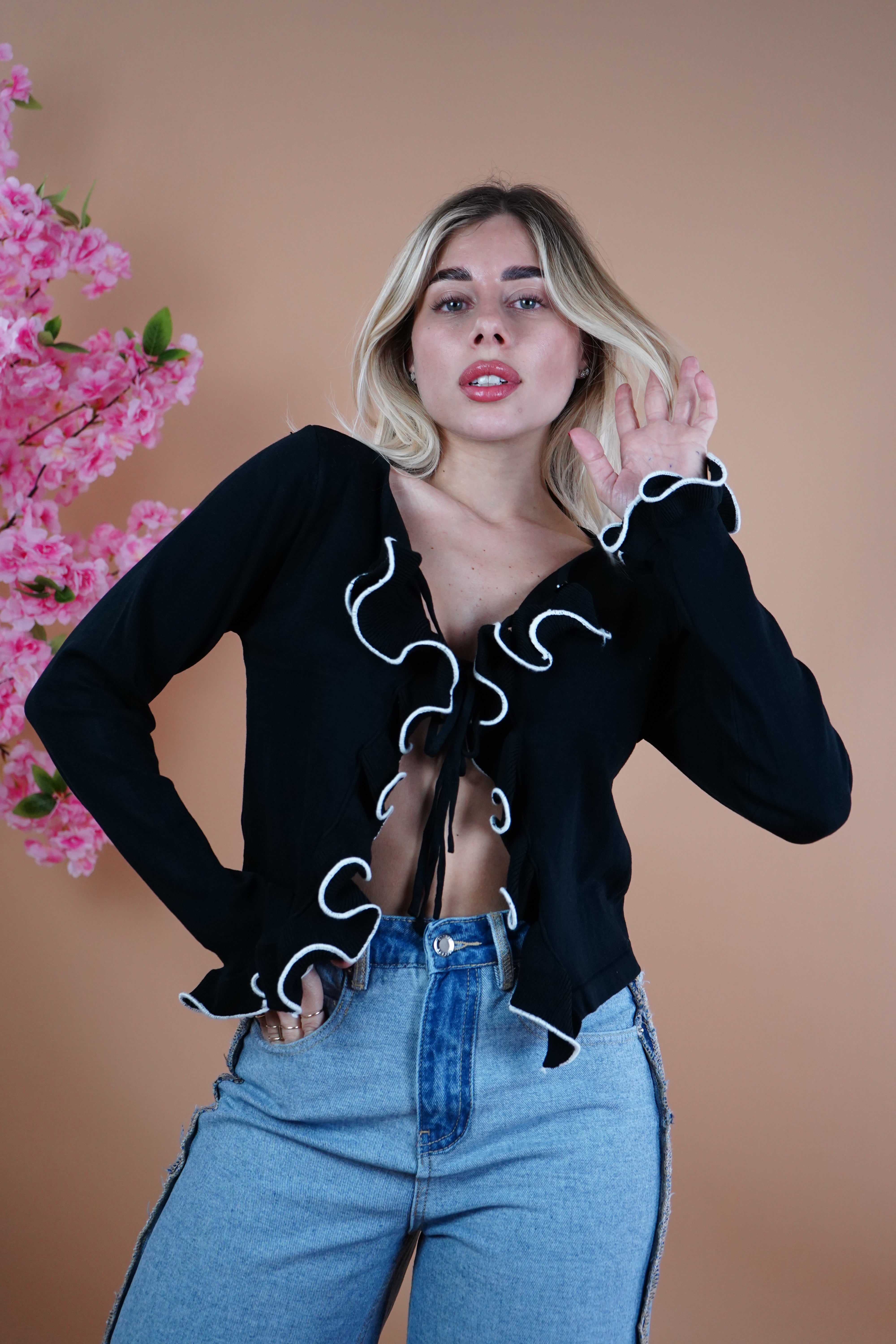 MAGLIA NEFFA NERA