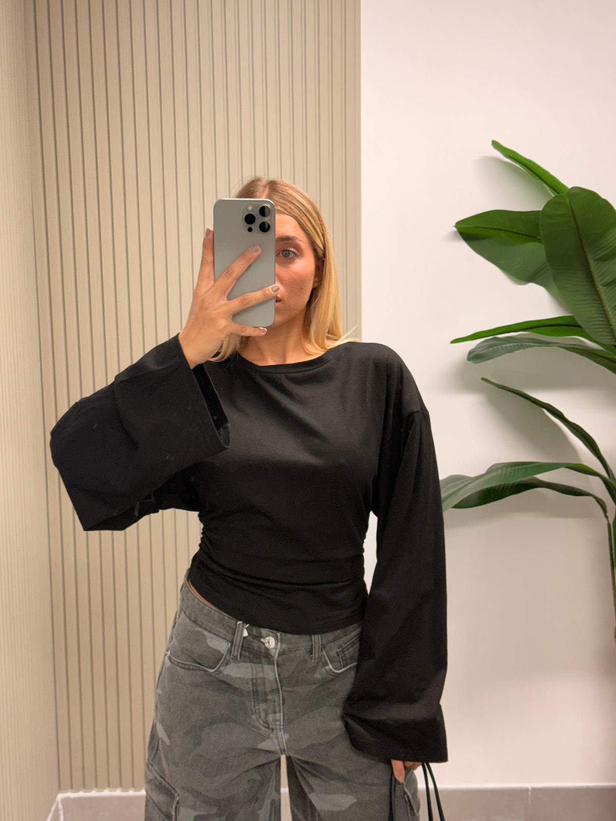 MAGLIA SOFIA NERA