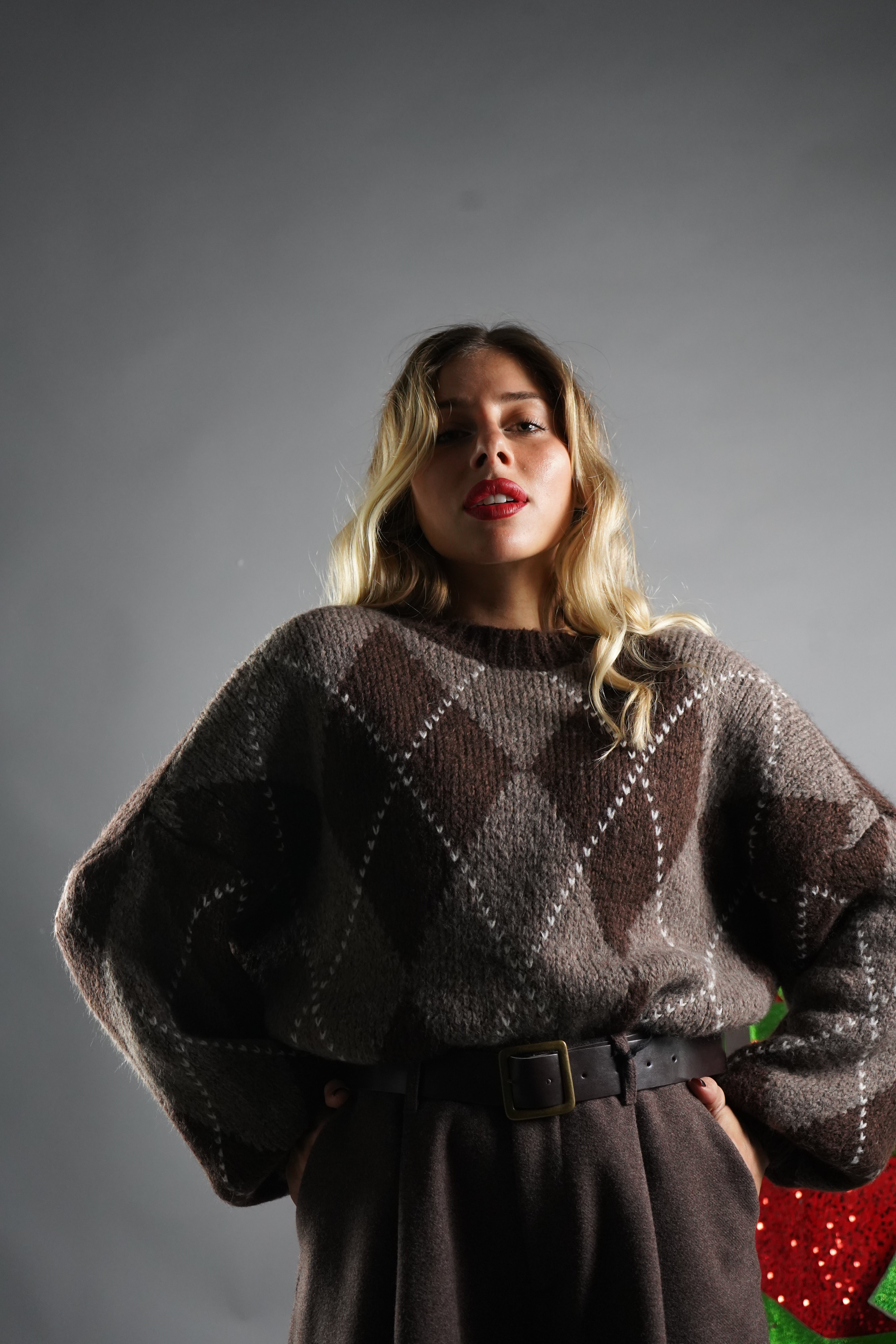 PULL SCACCHI MARRONE