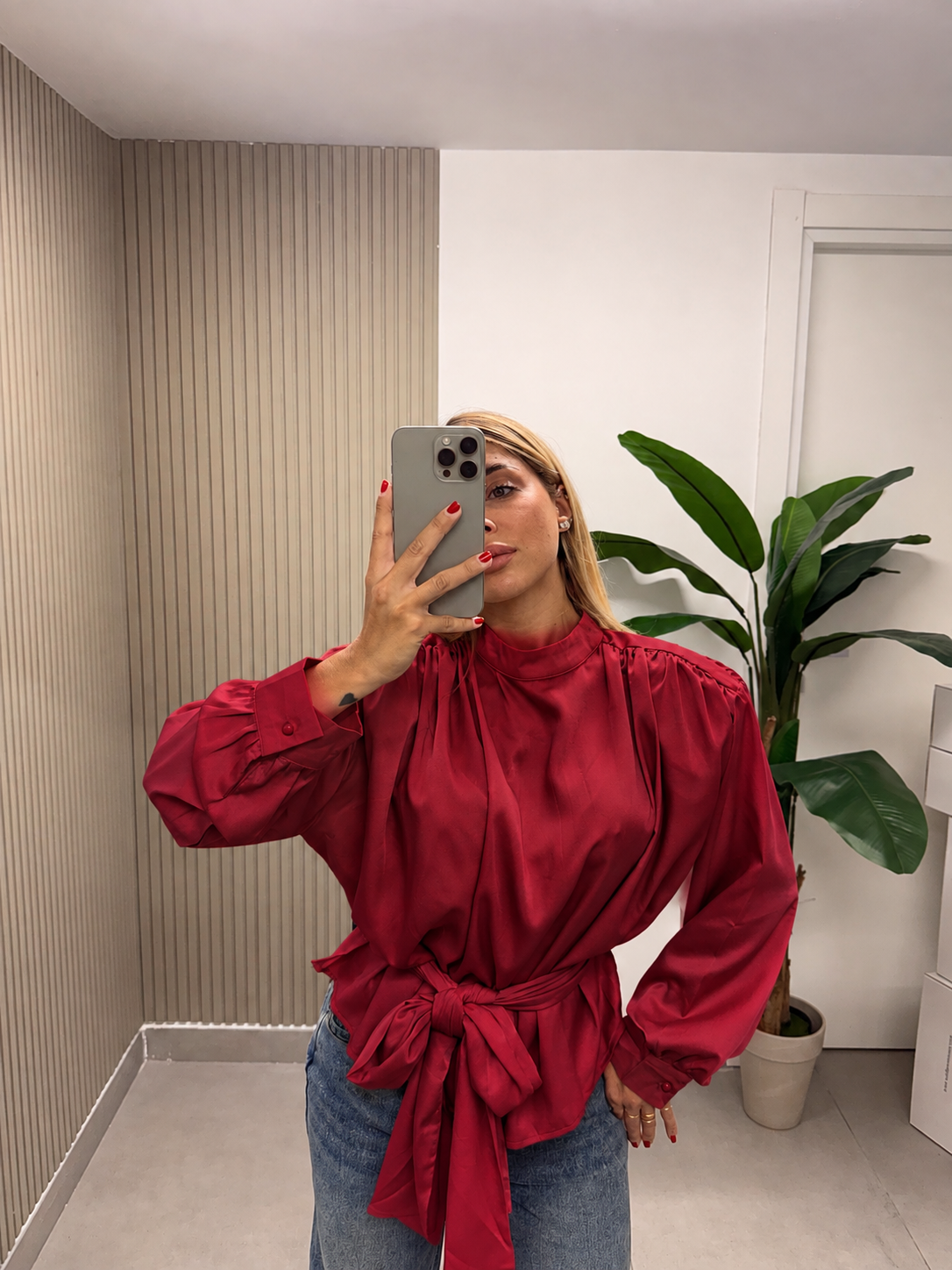 BLUSA IN RASO FIOCCO BORDEAUX