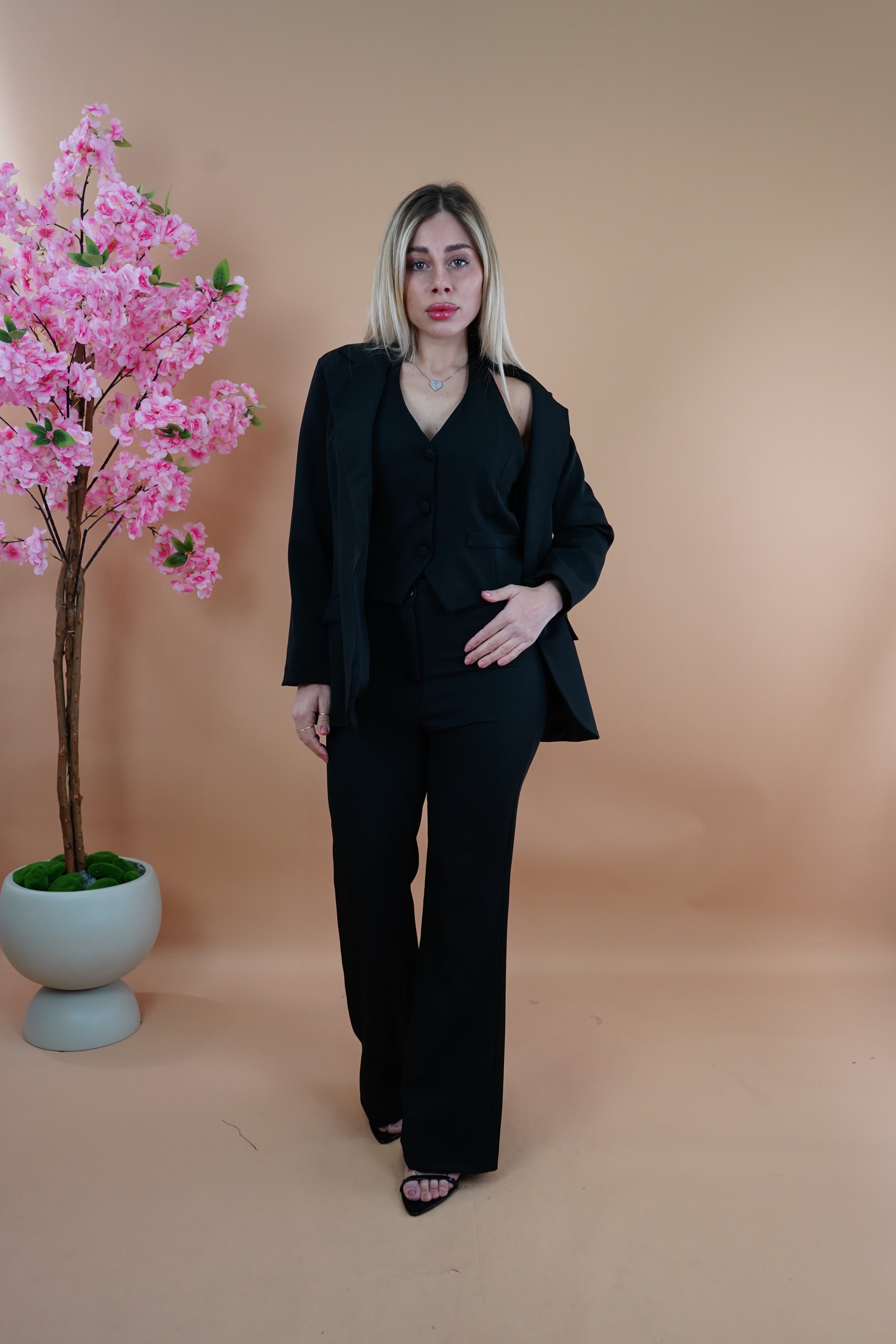 TAILLEUR TRE PEZZI AMBRA NERO