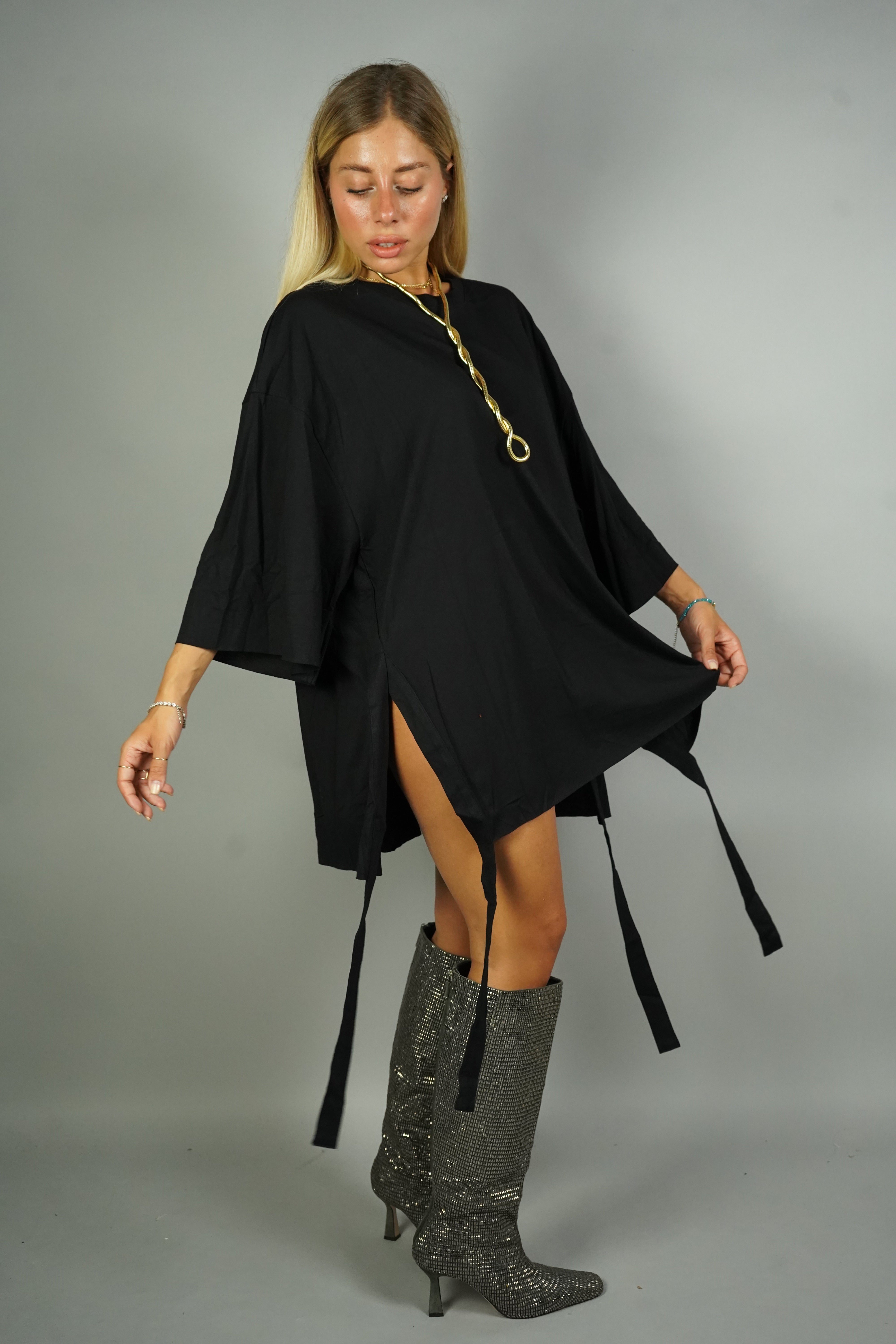 MAXI T-SHIRT MARIKA NERA