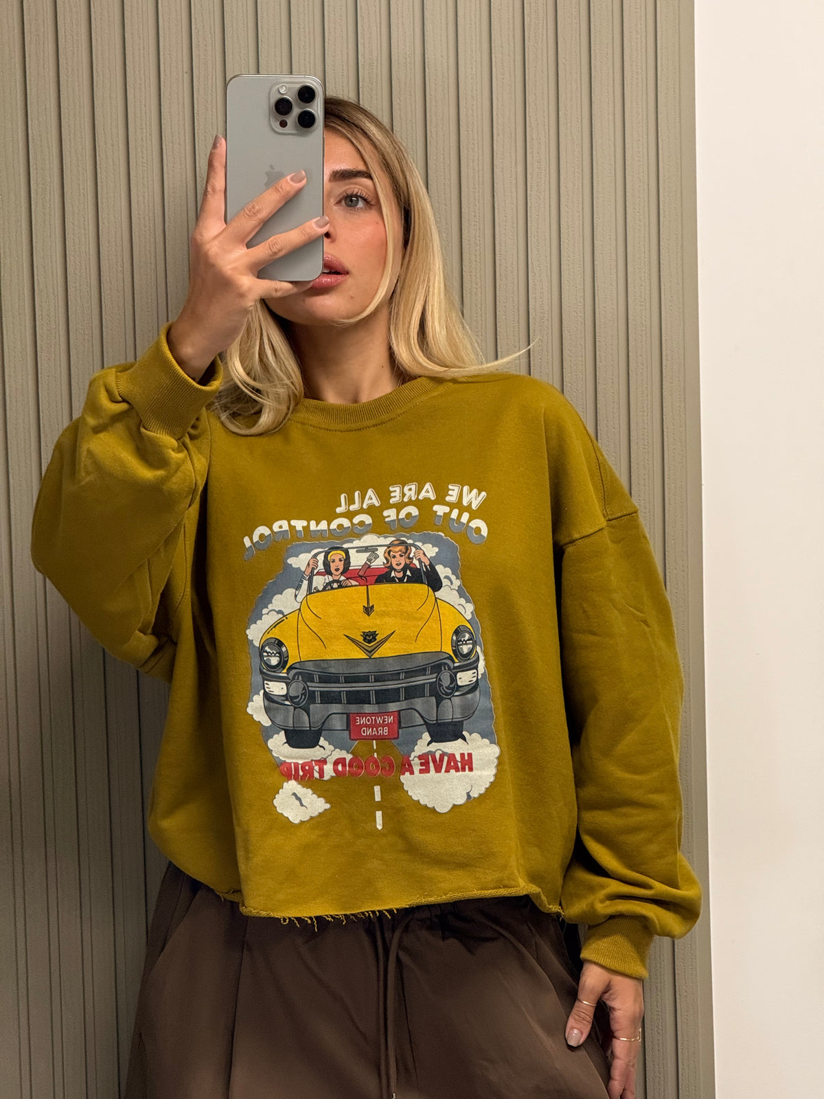 FELPA CROP JUST GIRL SENAPE