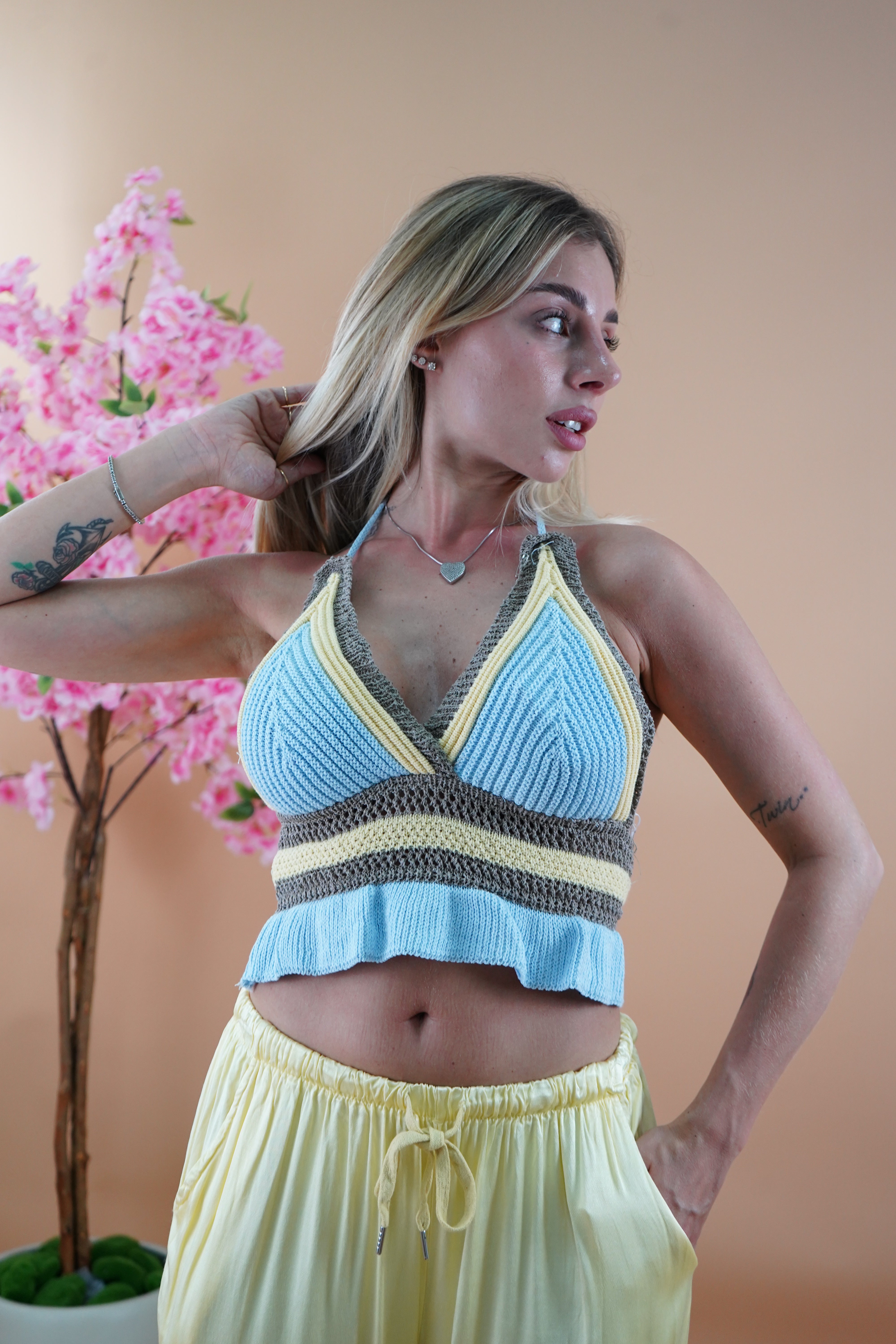 TOP UNCINETTO AZZURRO