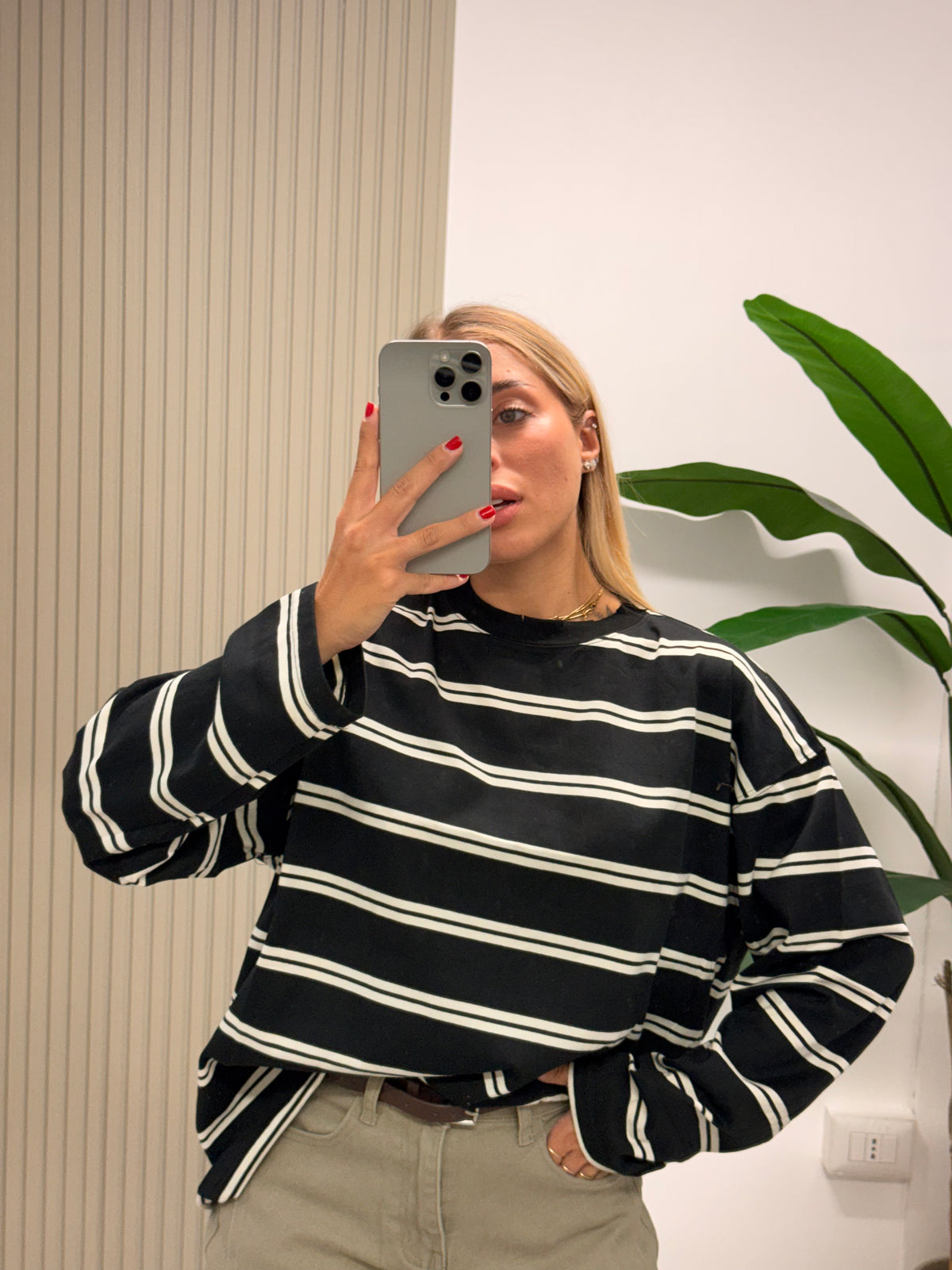 T-SHIRT RIGHE NERA