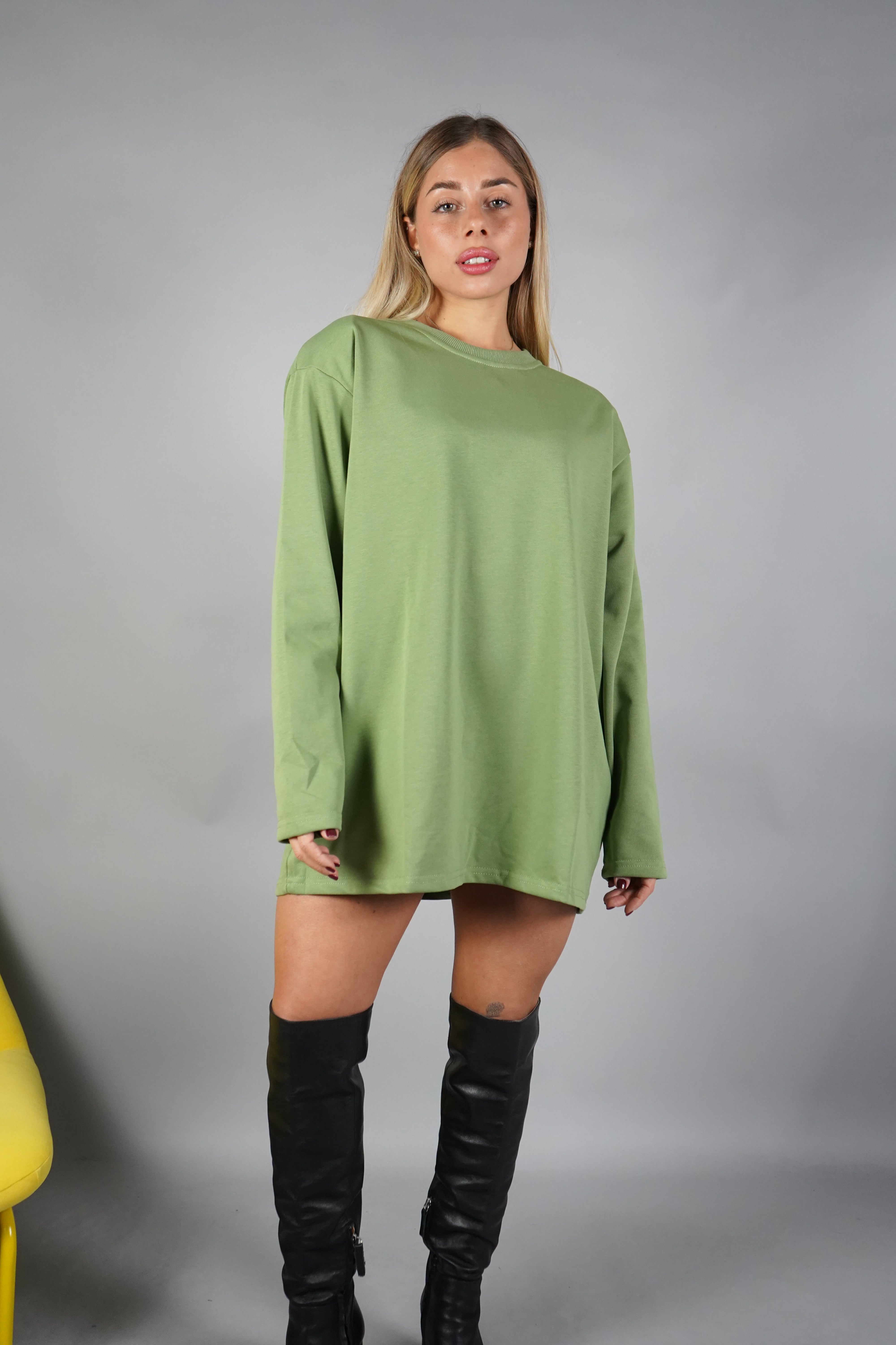 FELPA LEGGERA OVERSIZE VERDE