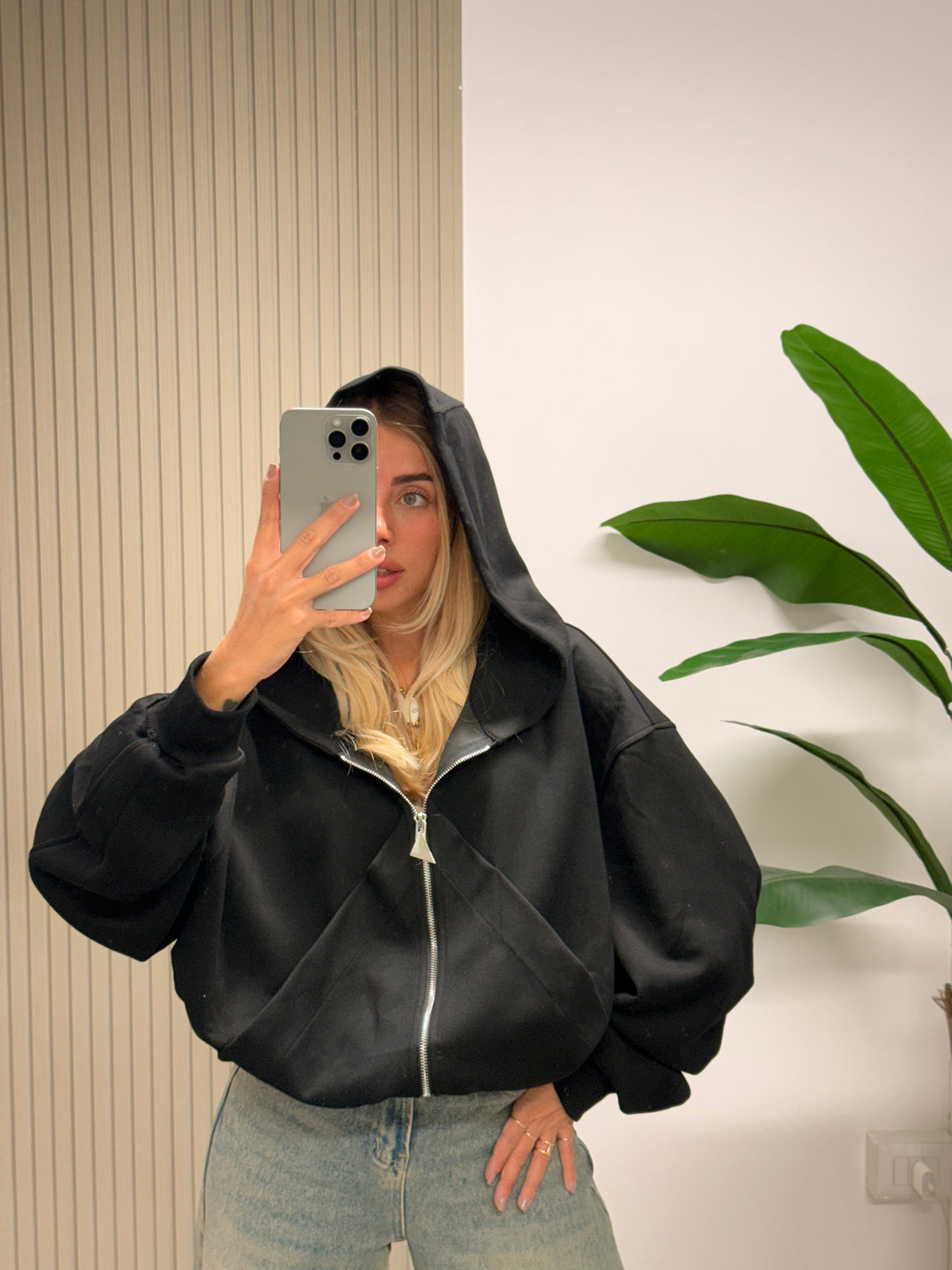 FELPA ATTICO ADDICTED NERA
