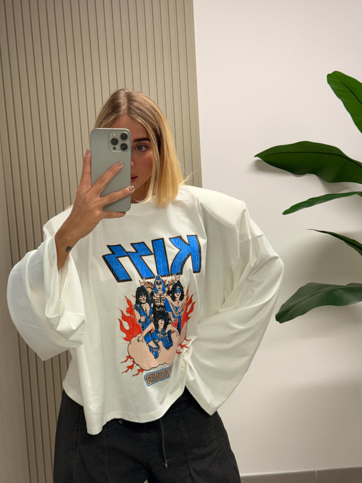 T-SHIRT BOXY KISS BIANCA