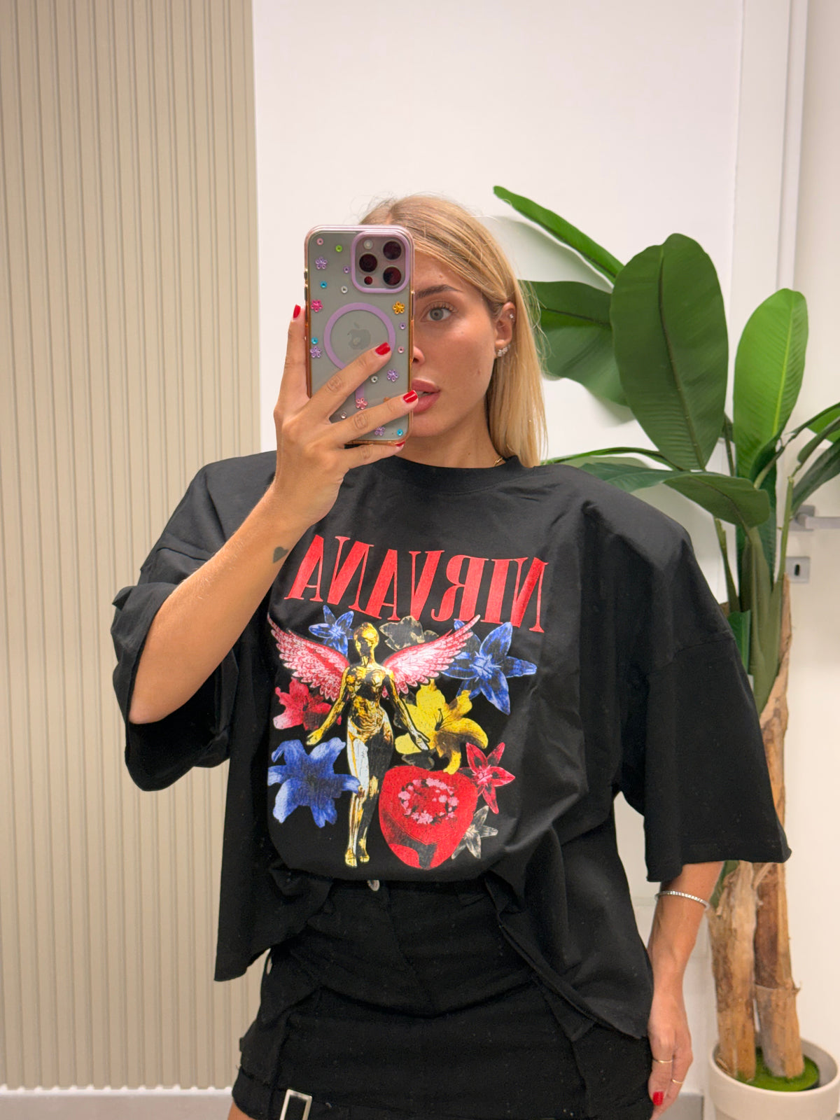T-SHIRT BOXY NIRVANA NERA