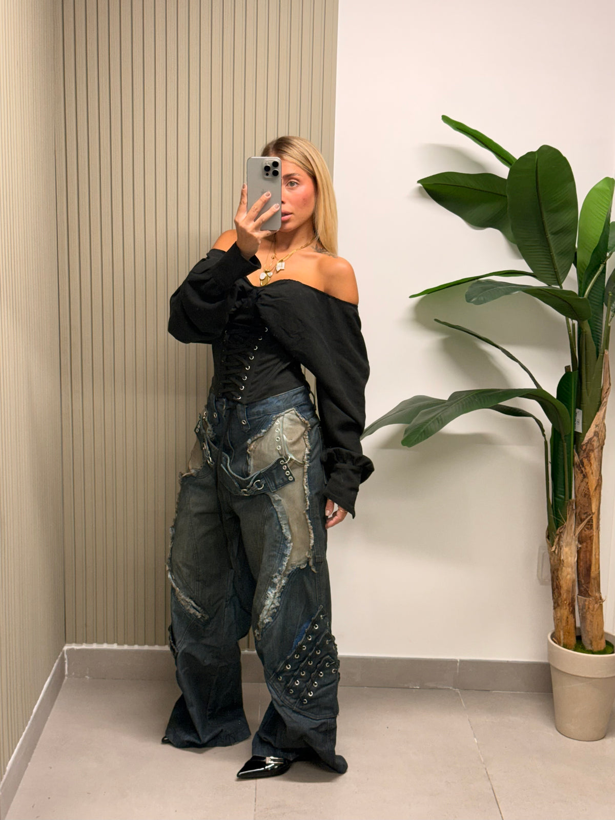 JEANS SPACE