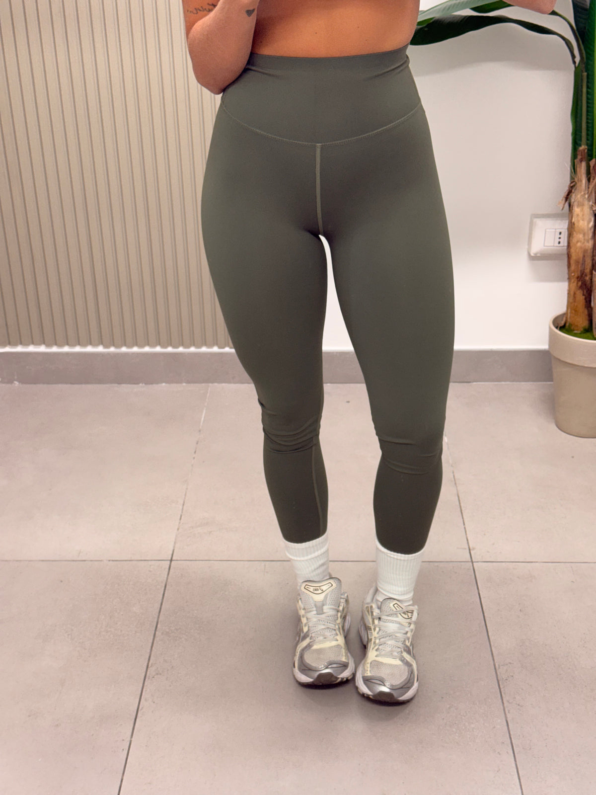 LEGGINGS MODELLANTE VERDE MILITARE