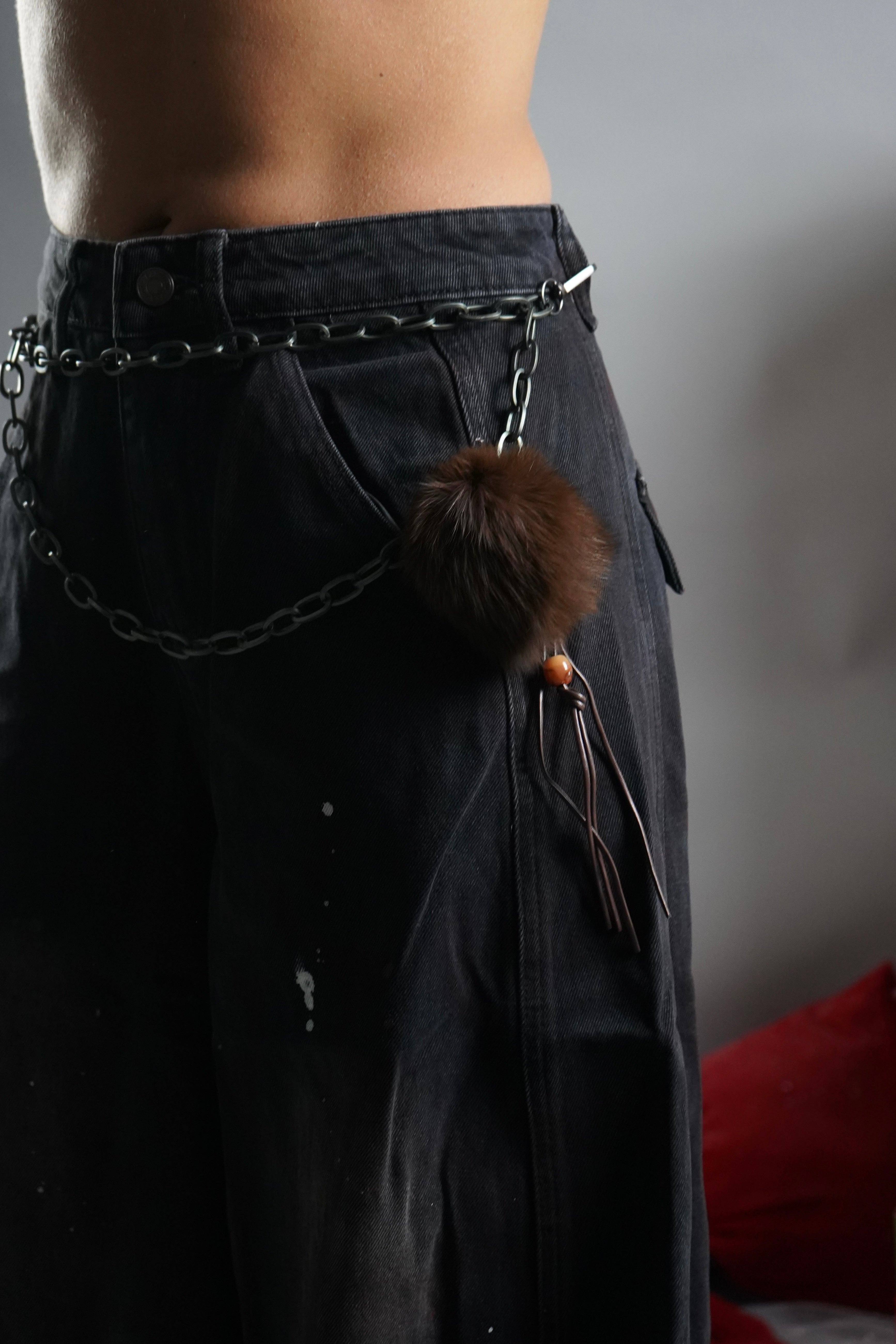 JEANS BALLON NERO CON PITTURA