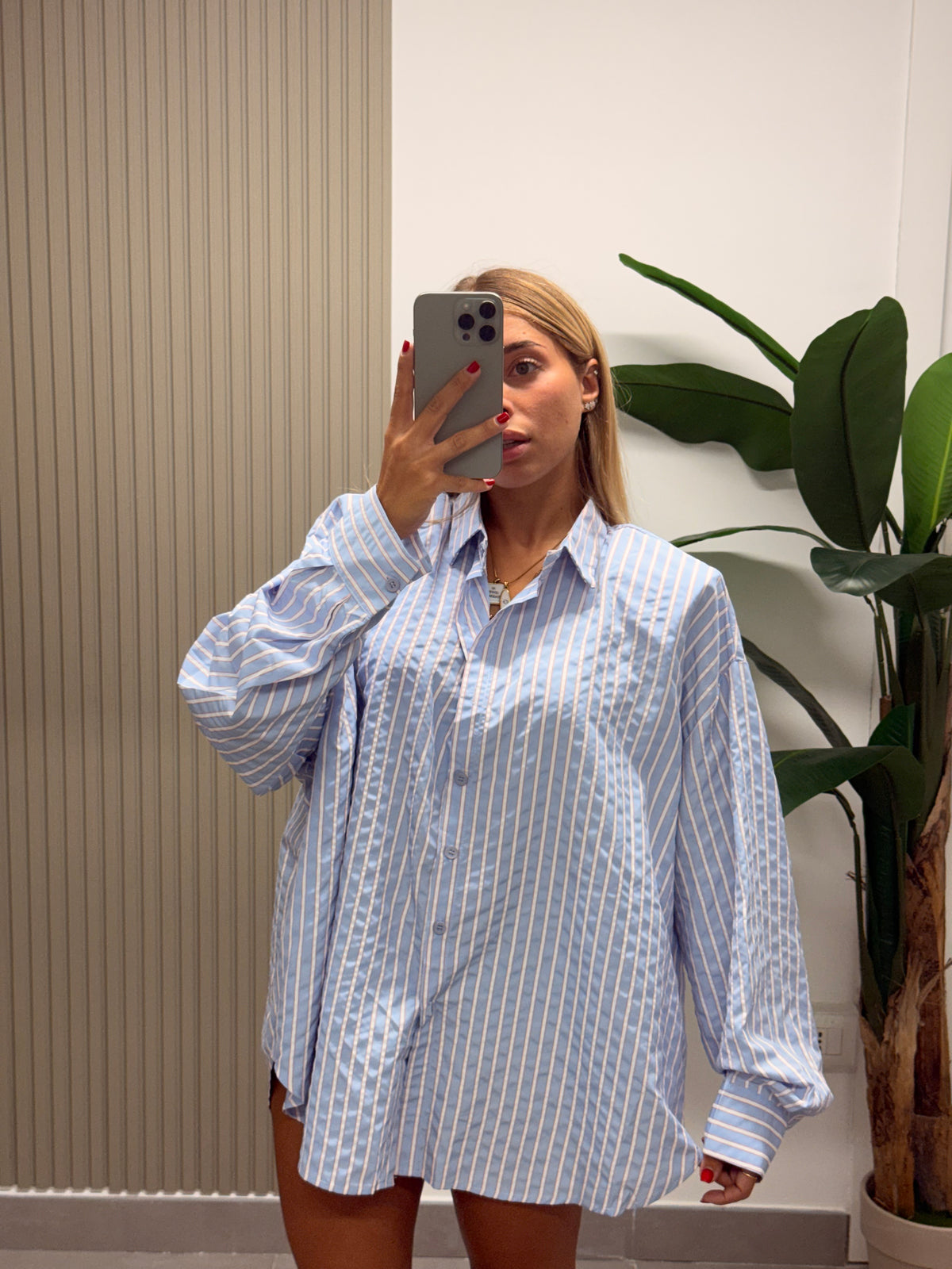 MAXI CAMICIA CON SPALLINA POLVERE