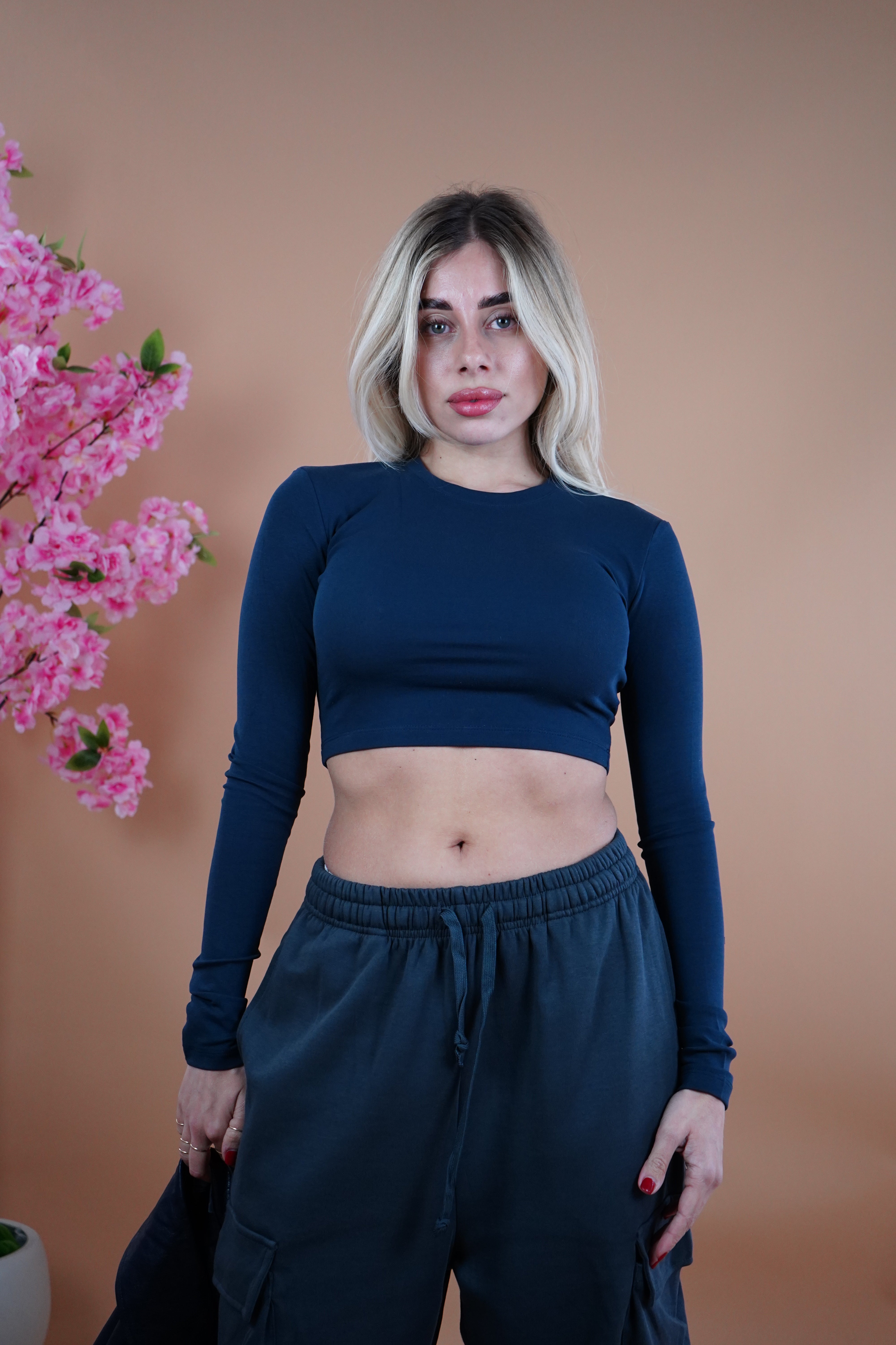 T-SHIRT CROP LUMINA BLU