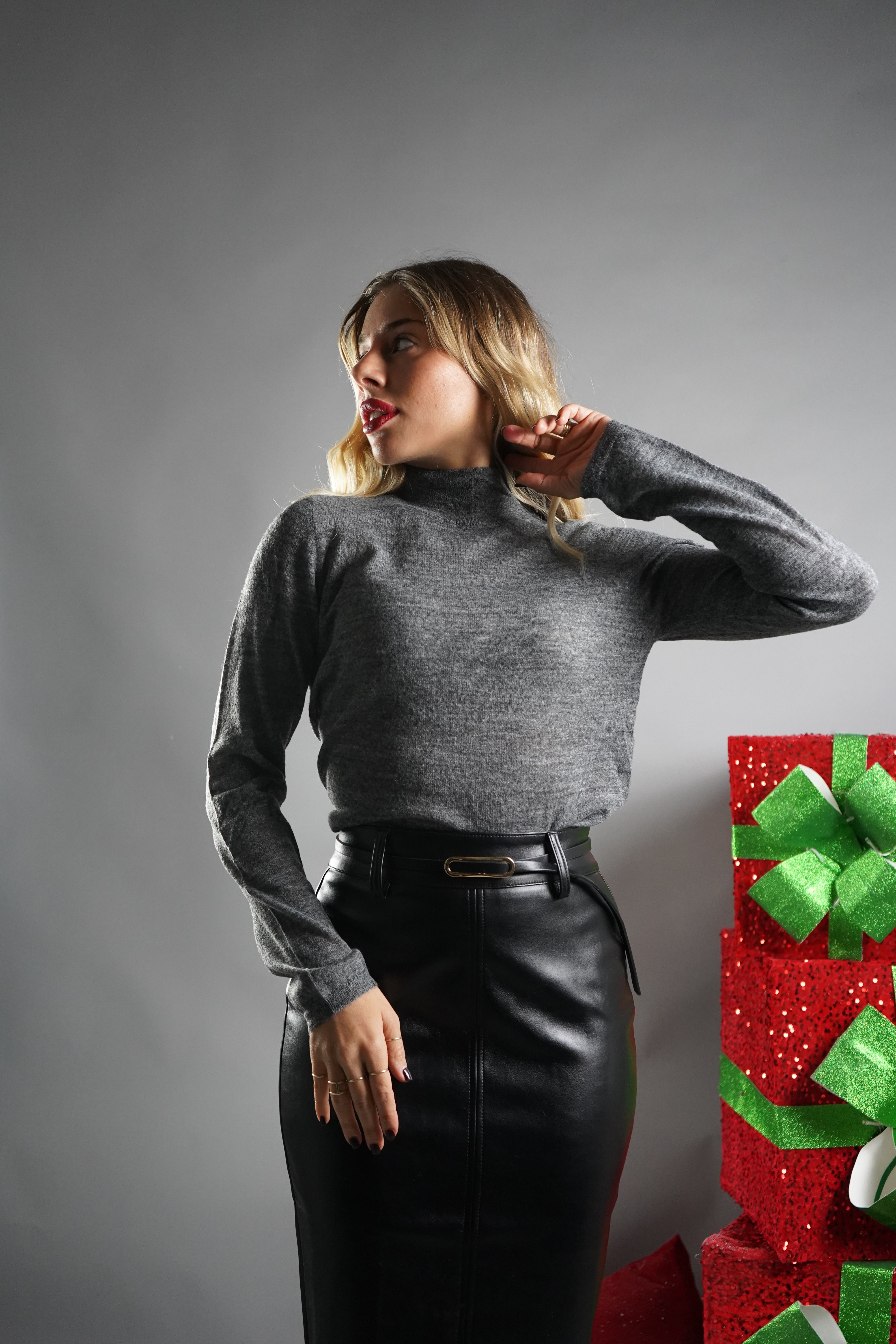 LUPETTO CASHMERE SEMIVELATO GRIGIO