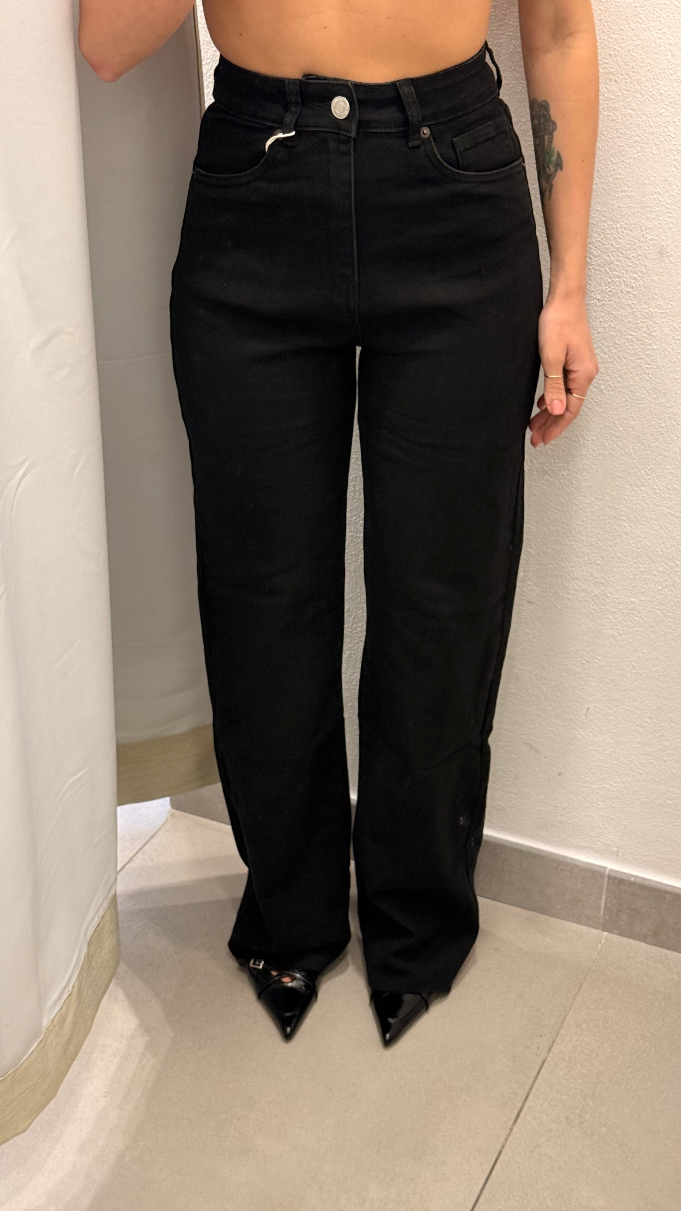 JEANS PALAZZO NERO PUSH UP