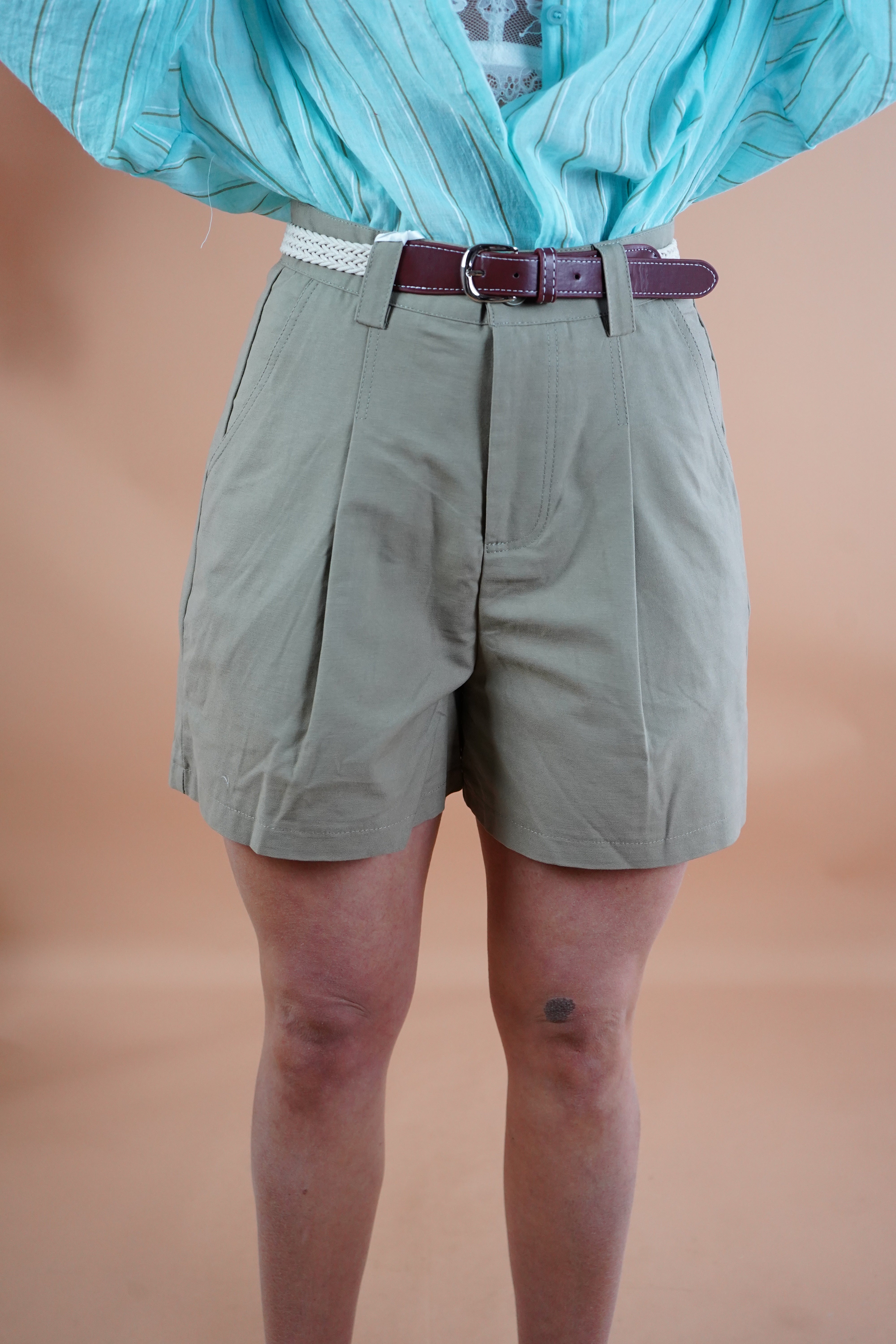 SHORTS MINORI FANGO