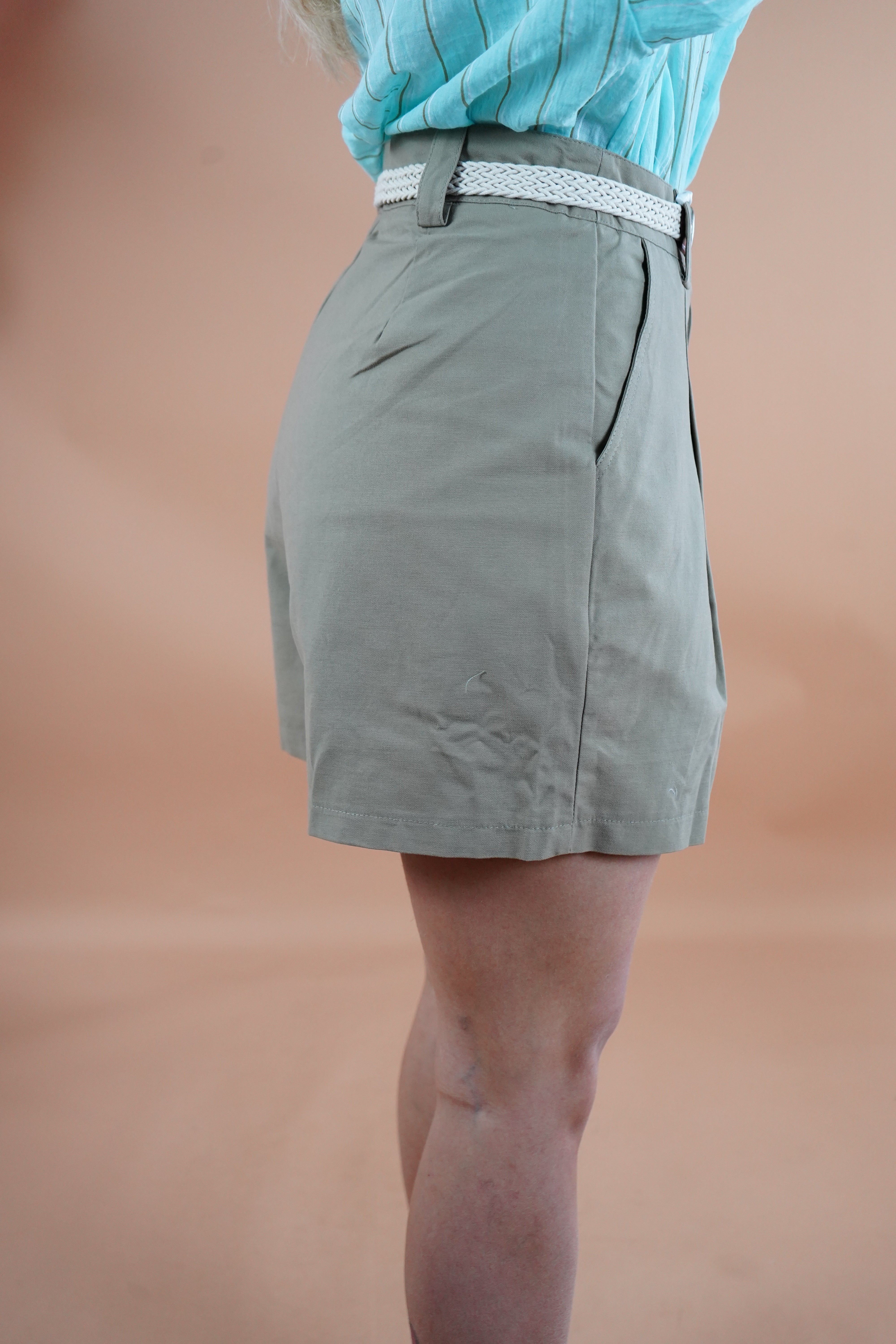 SHORTS MINORI FANGO