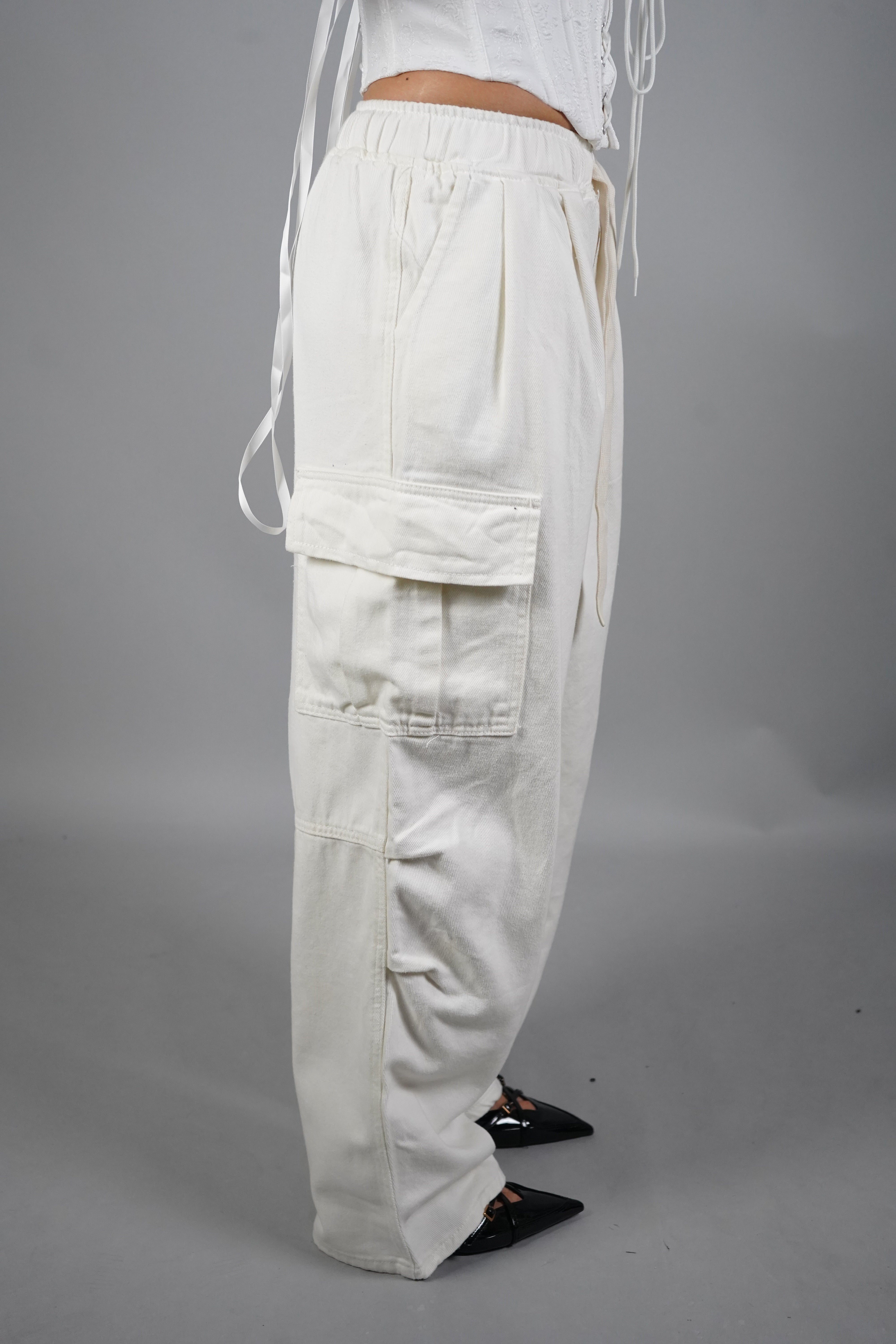 JEANS CARGO KATE BIANCO