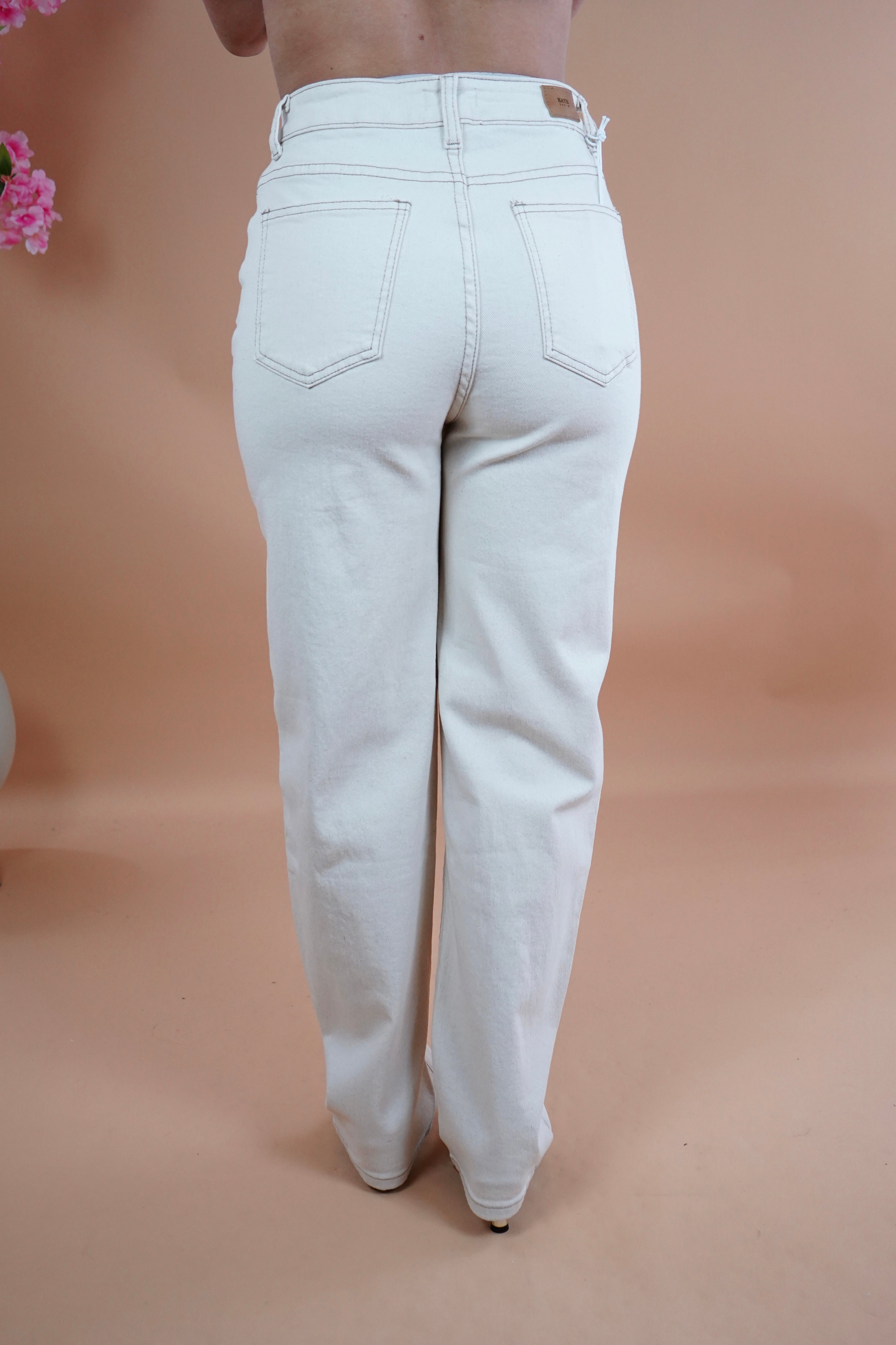 JEANS MOMFIT PANNA