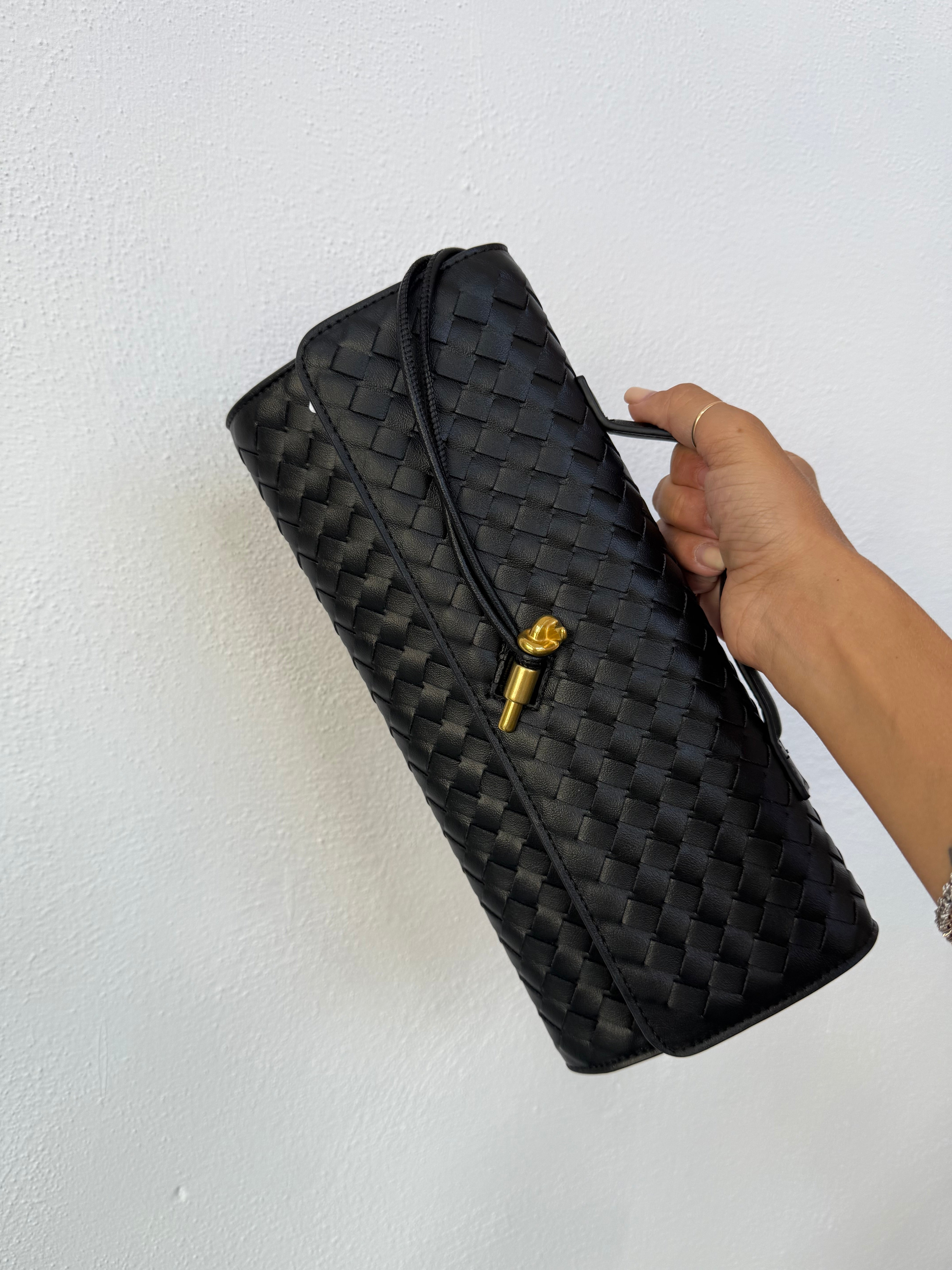 BORSA BAGUETTE BOTTEGA