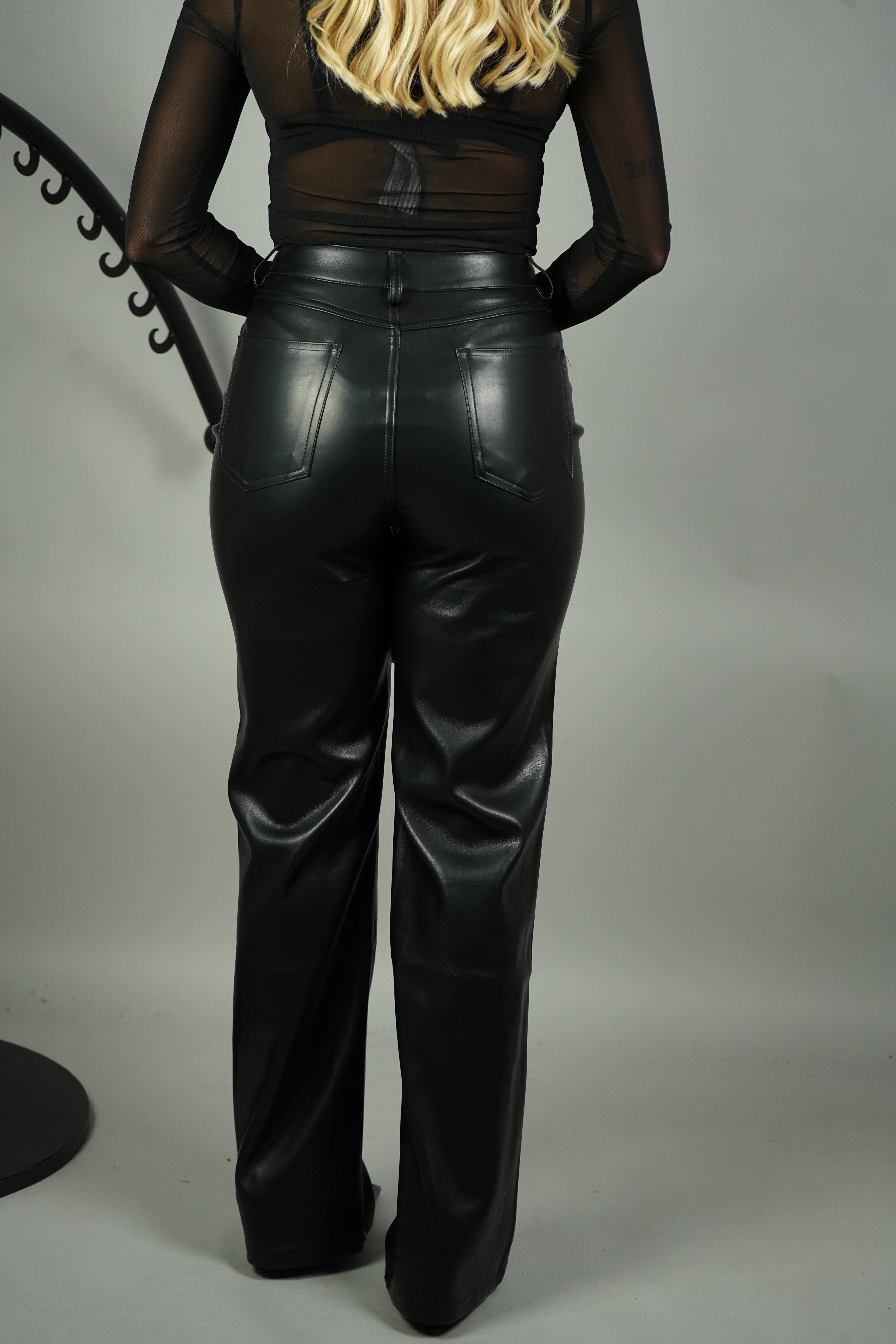 PANTALONE ECOPELLE NERO