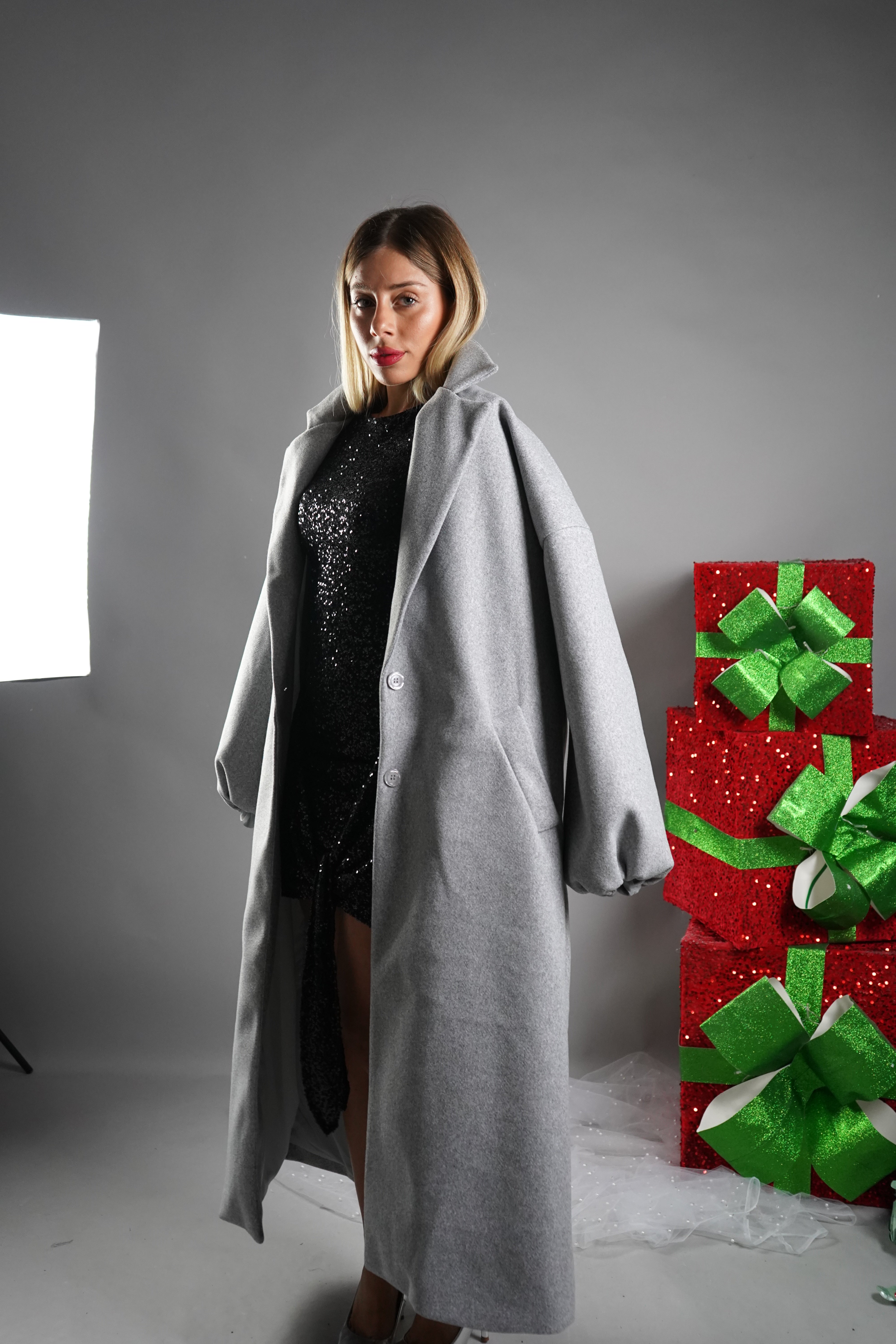 CAPPOTTO MANICA ARRICCIATA GRIGIO