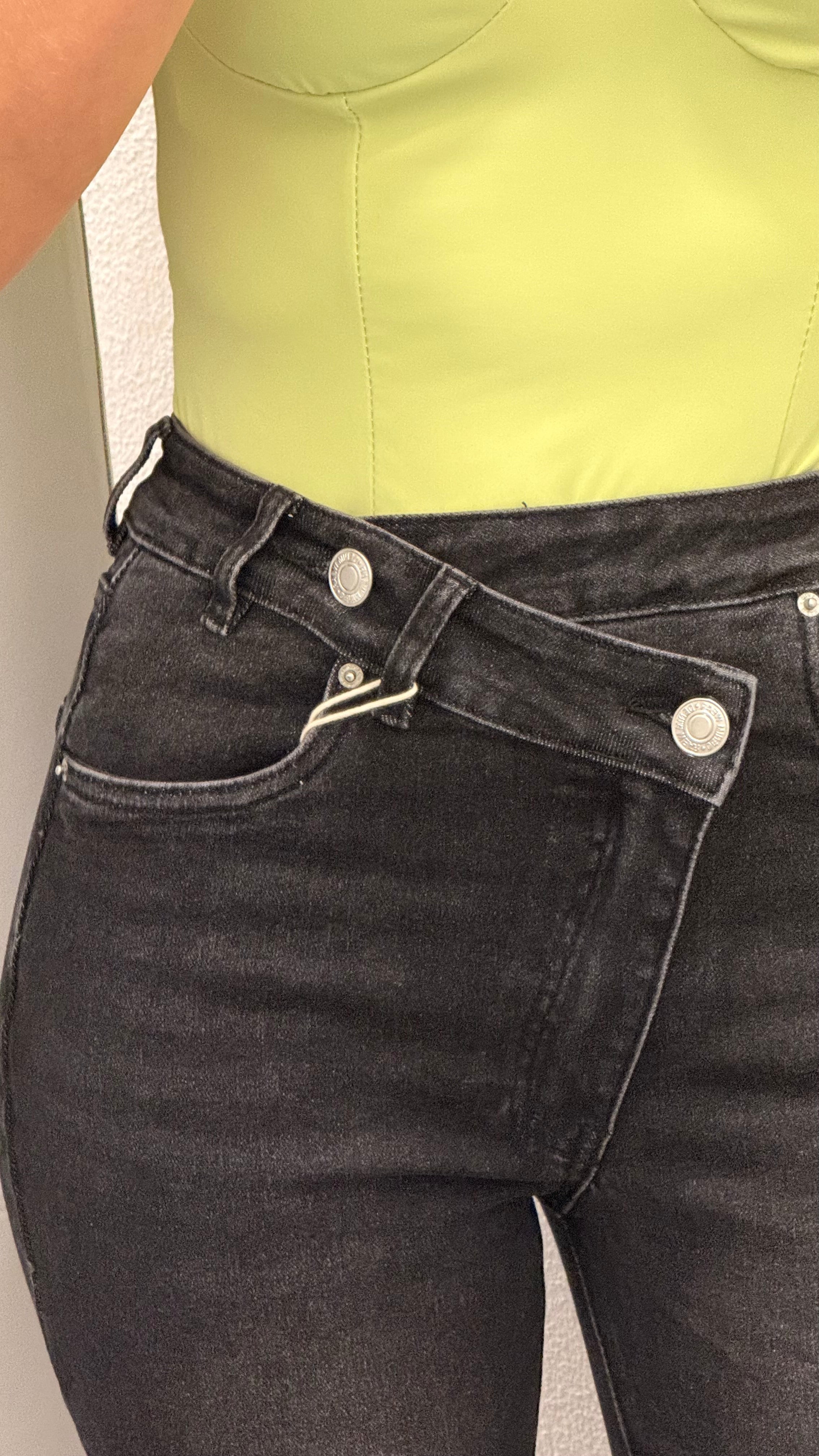 JEANS BOTTNE TRASVERSALE DENIM NERO