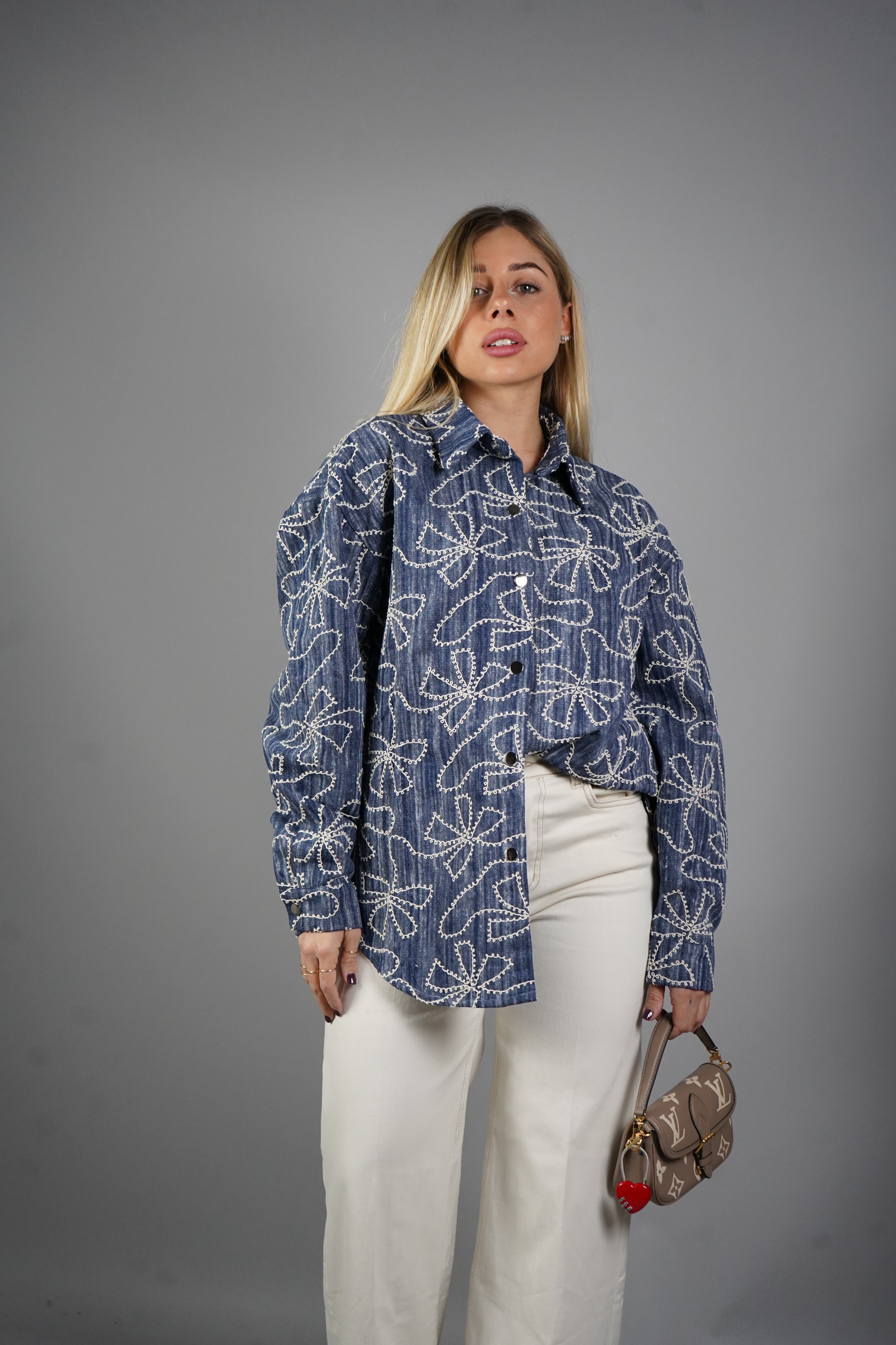 CAMICIA DENIM RICAMI