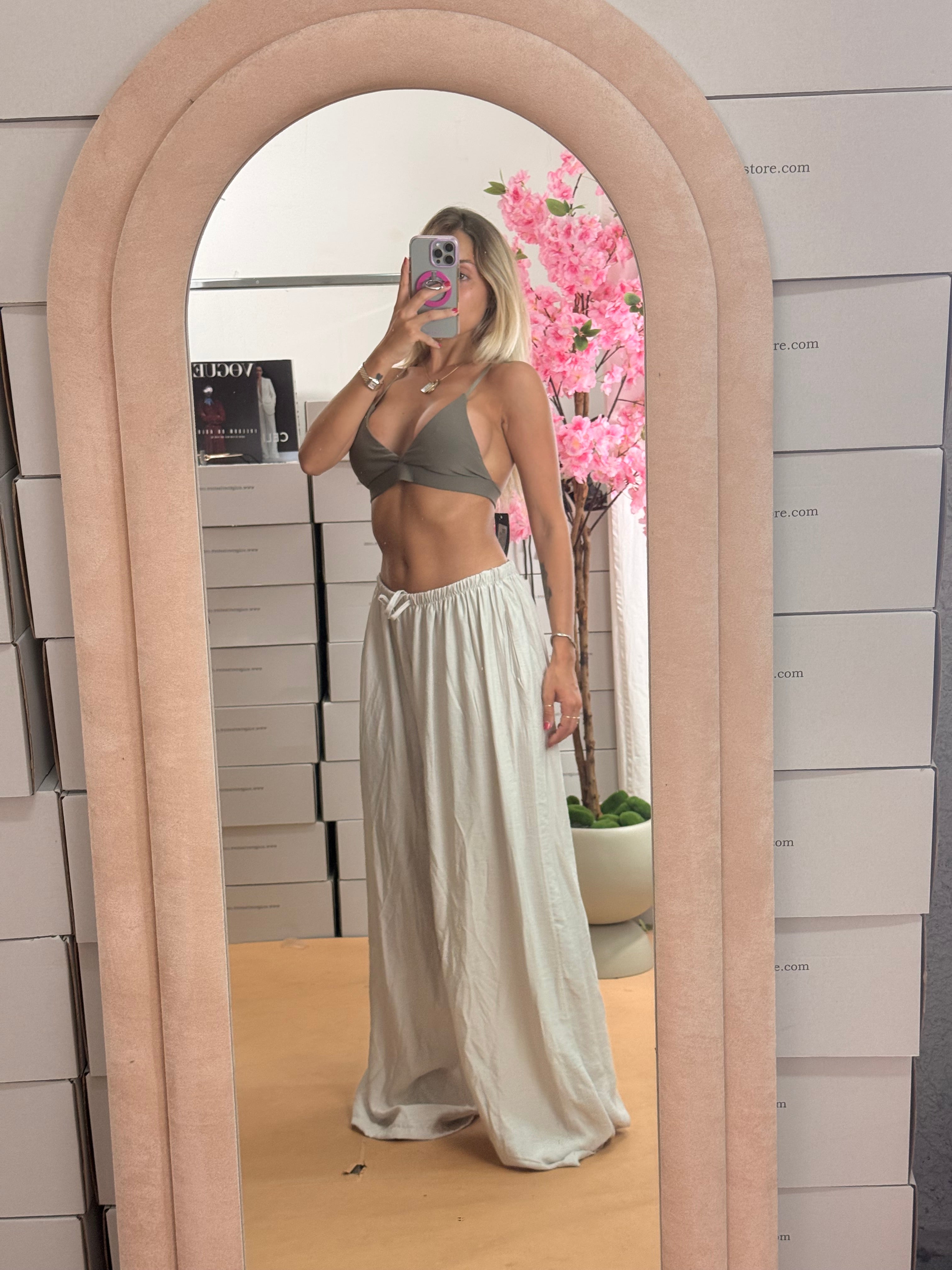 TOP TRIANGOLO FANGO