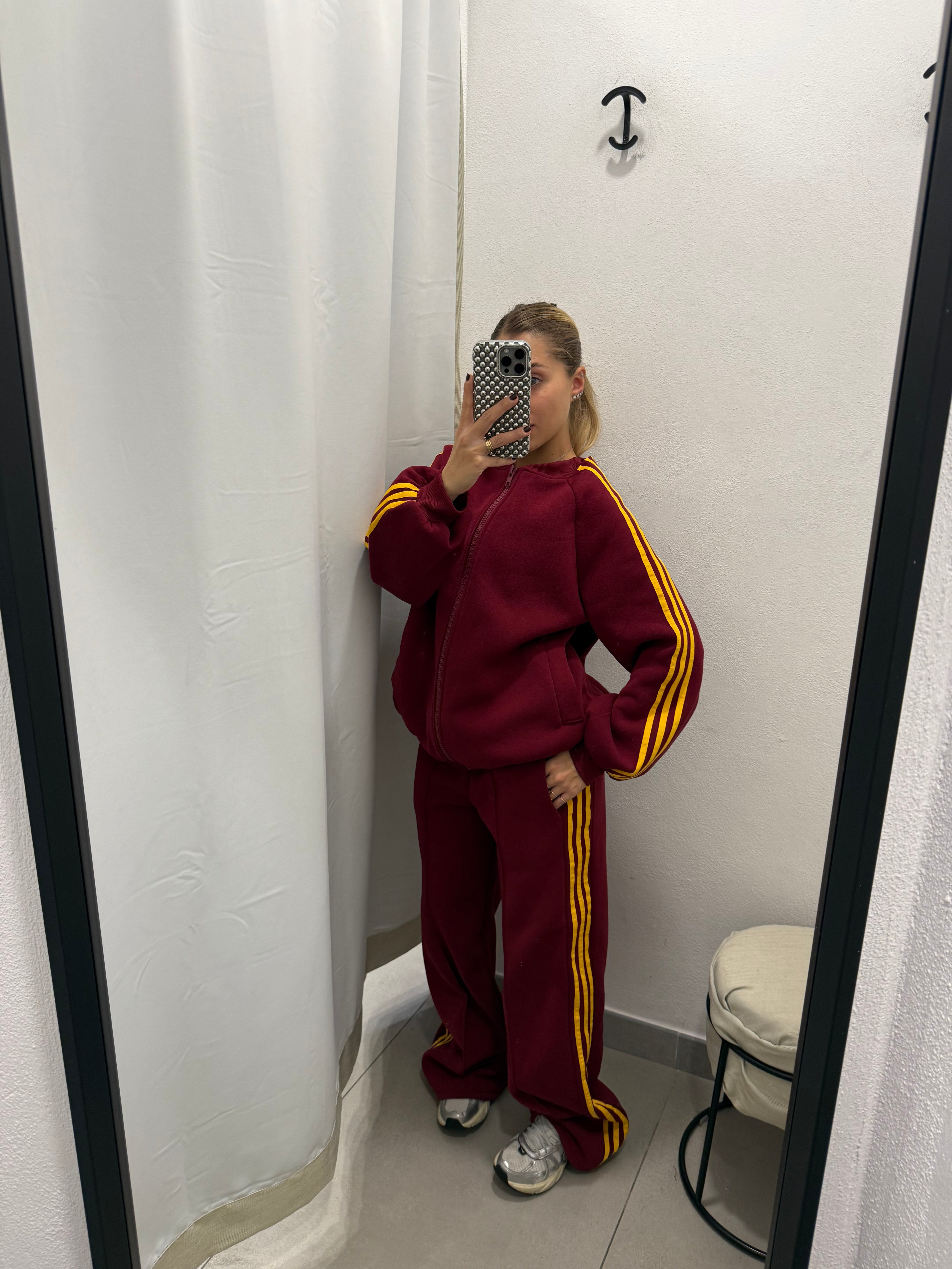 TUTA STRISCE BORDEAUX