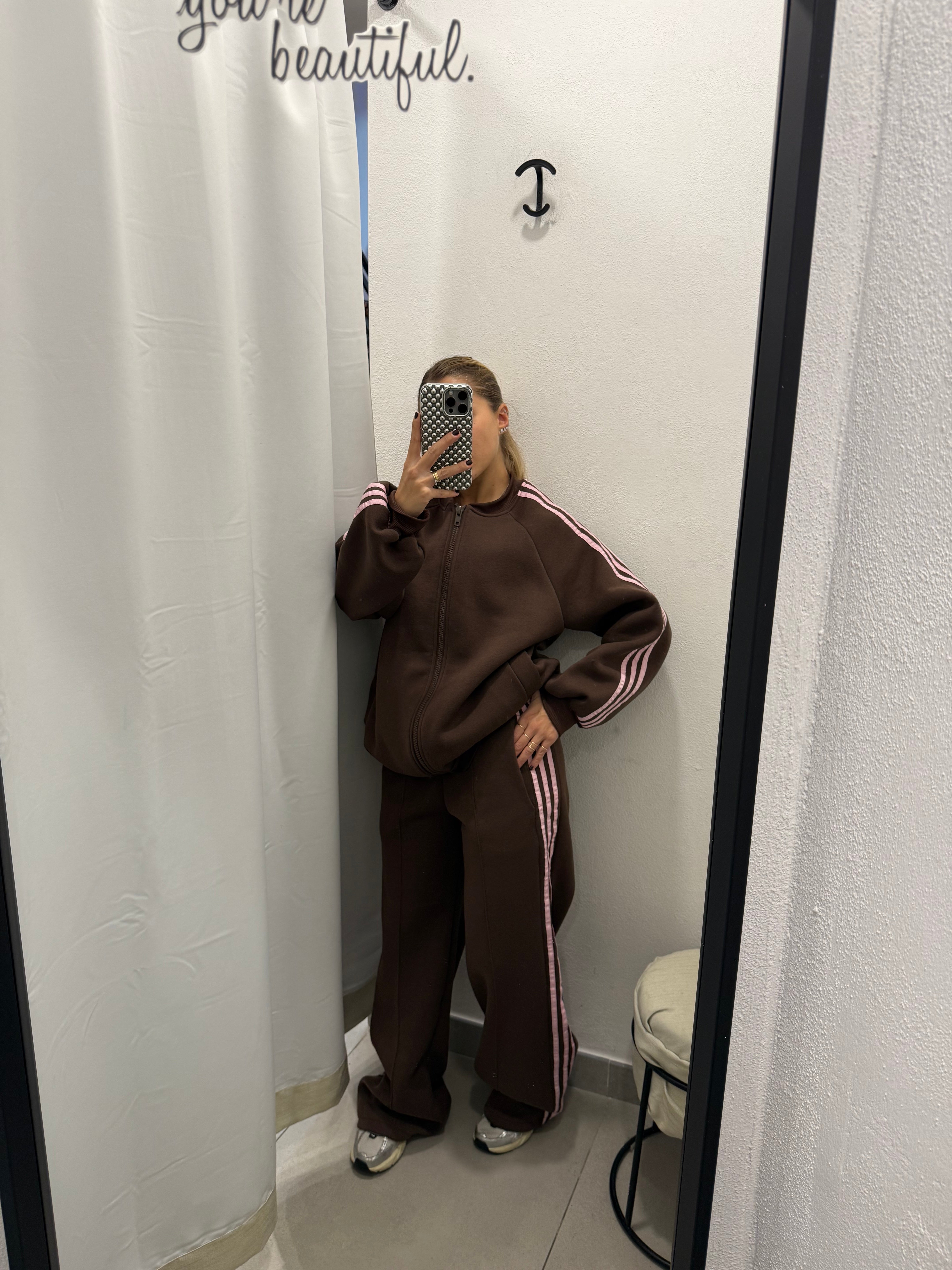 TUTA STRISCE MARRONE