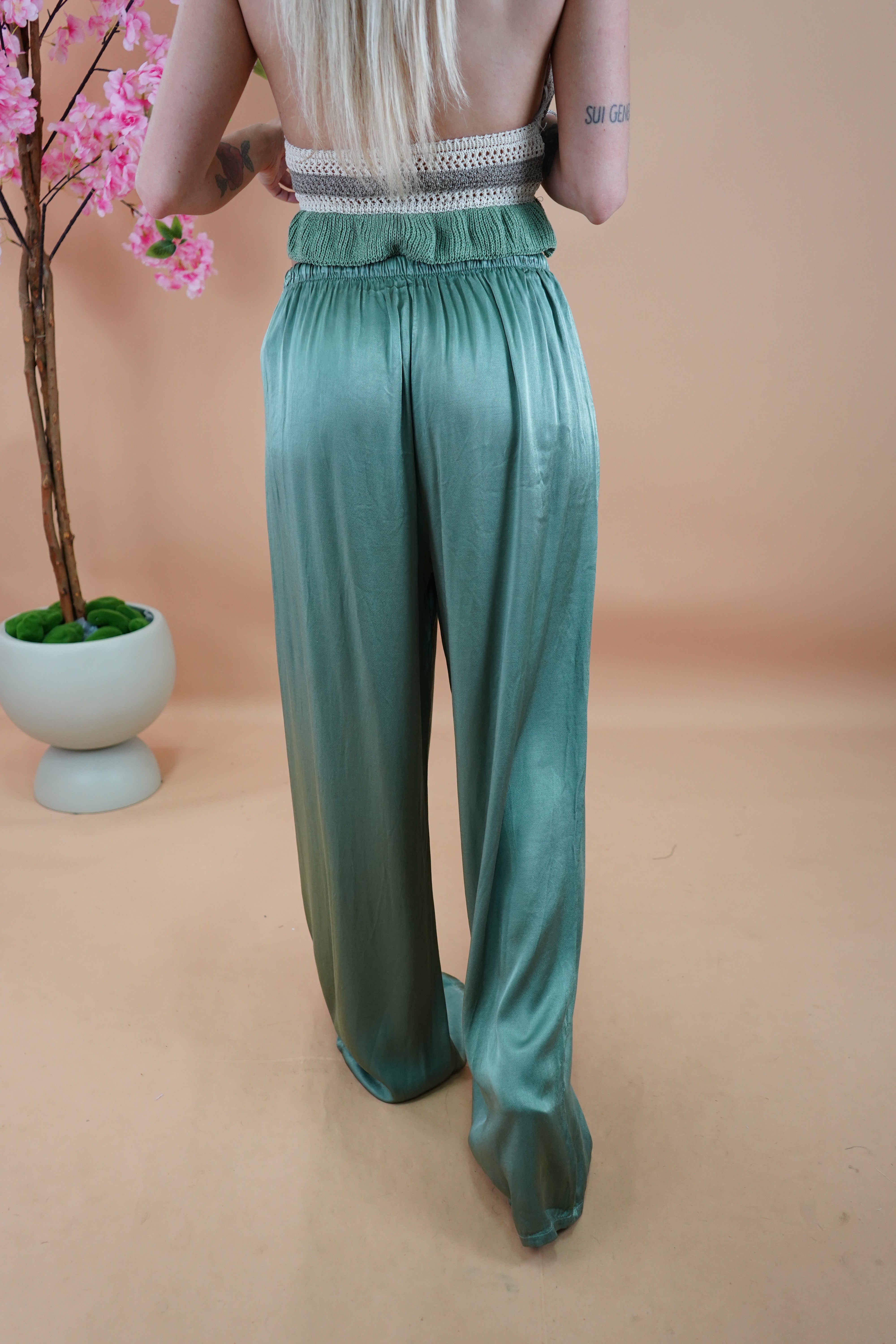 PANTALONE SATIN VERDE SALVIA