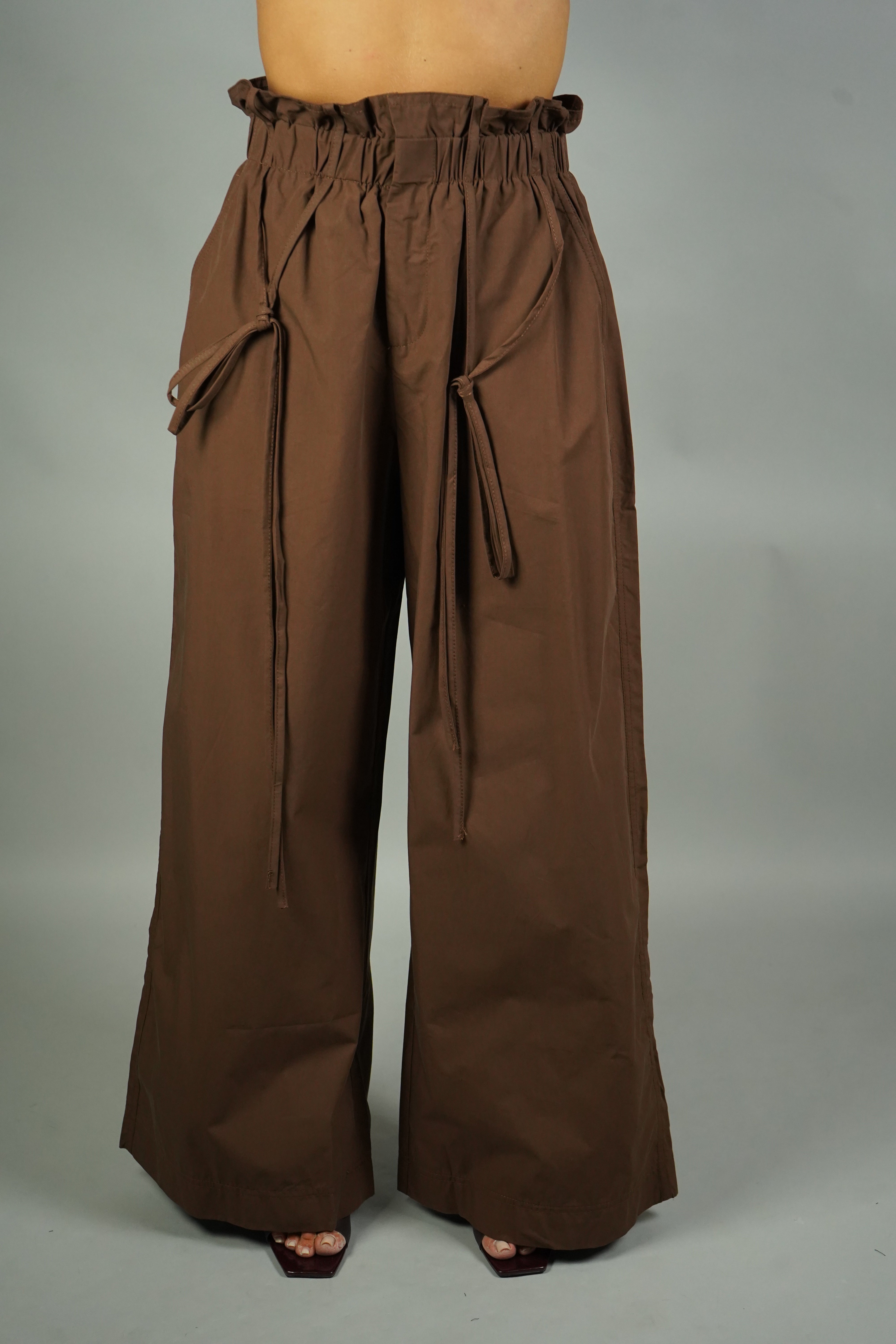 PANTALONE DIANA MARRONE