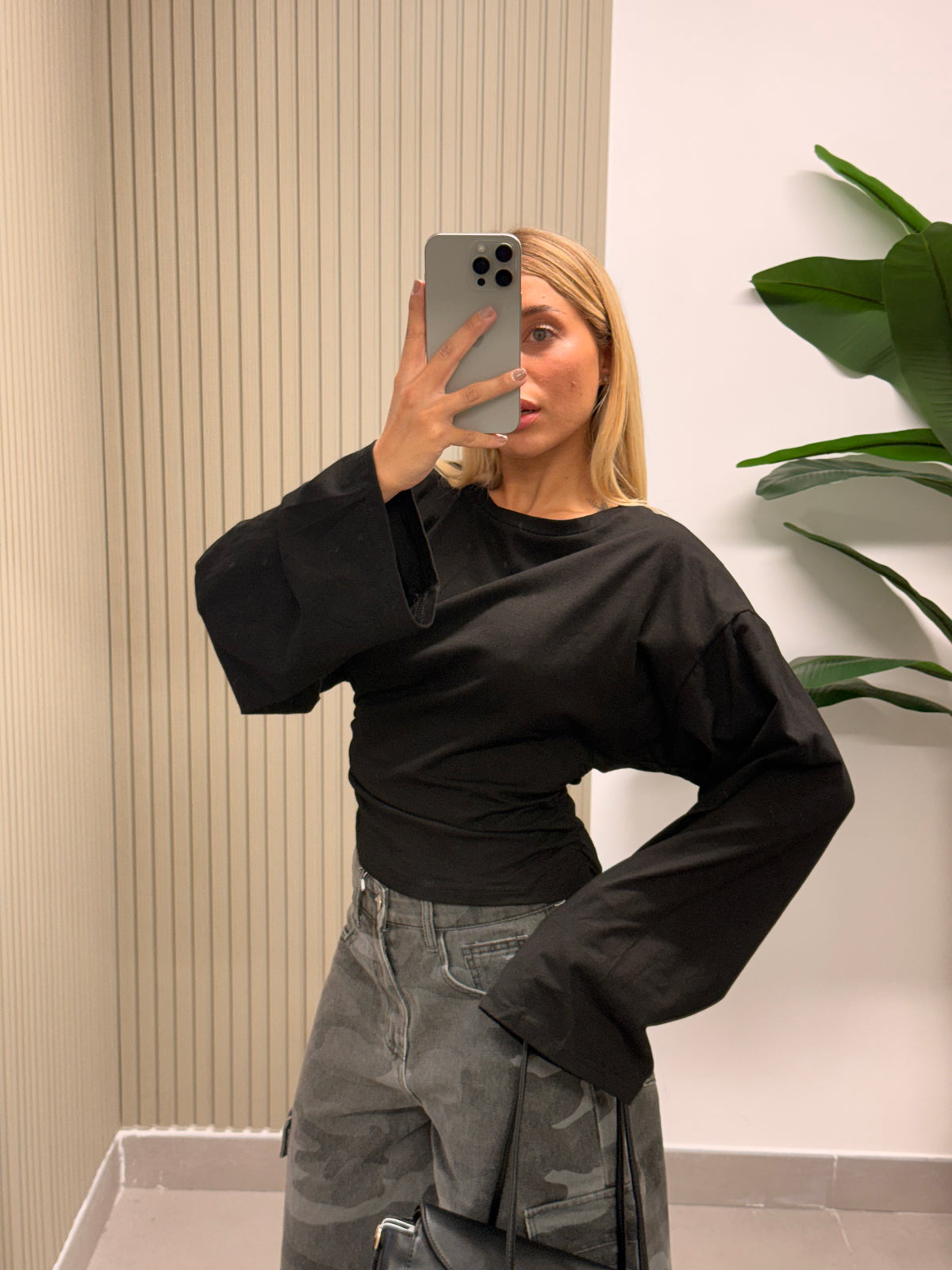 MAGLIA SOFIA NERA