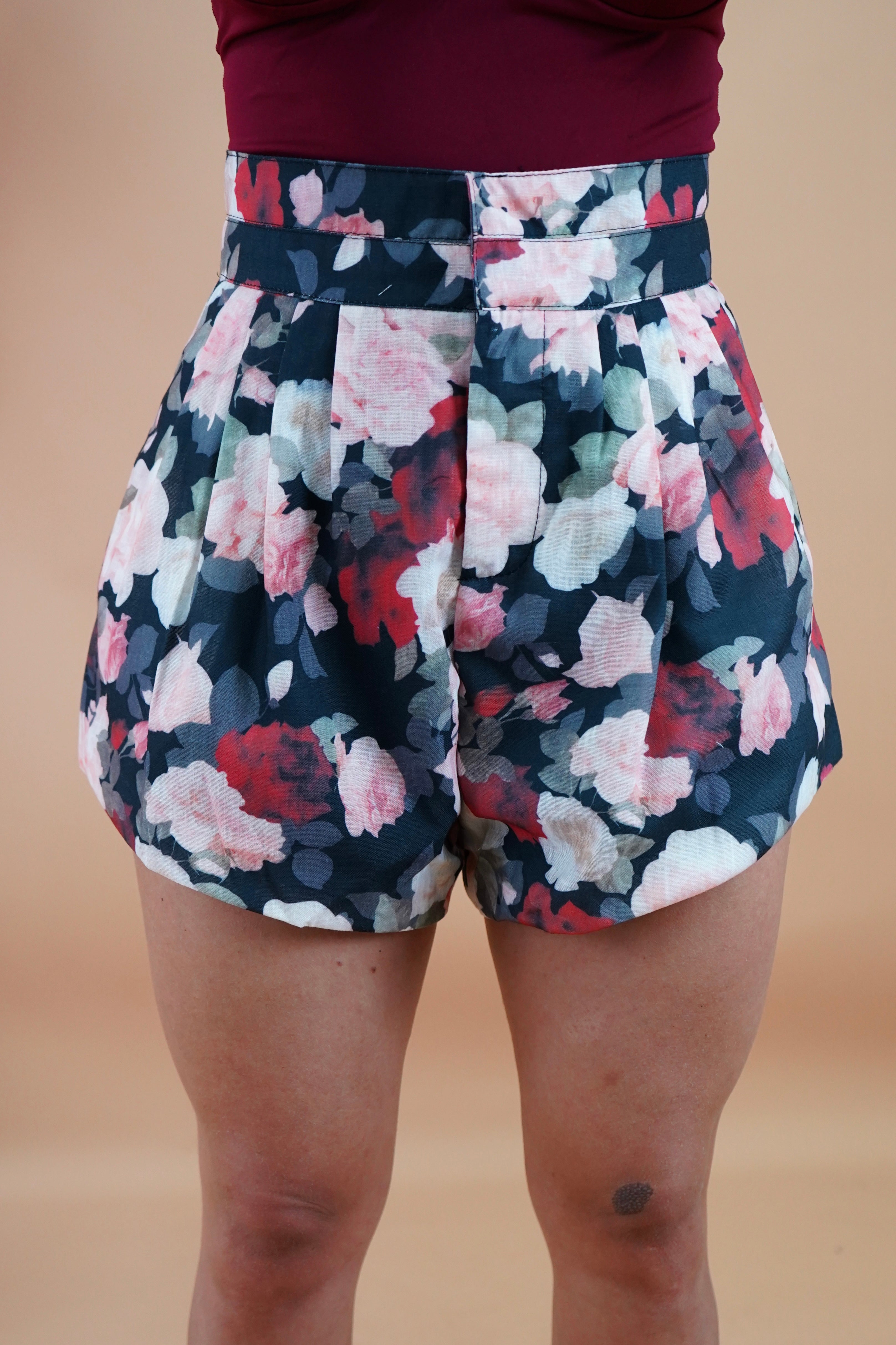 MINI SHORTS FIORI NERO