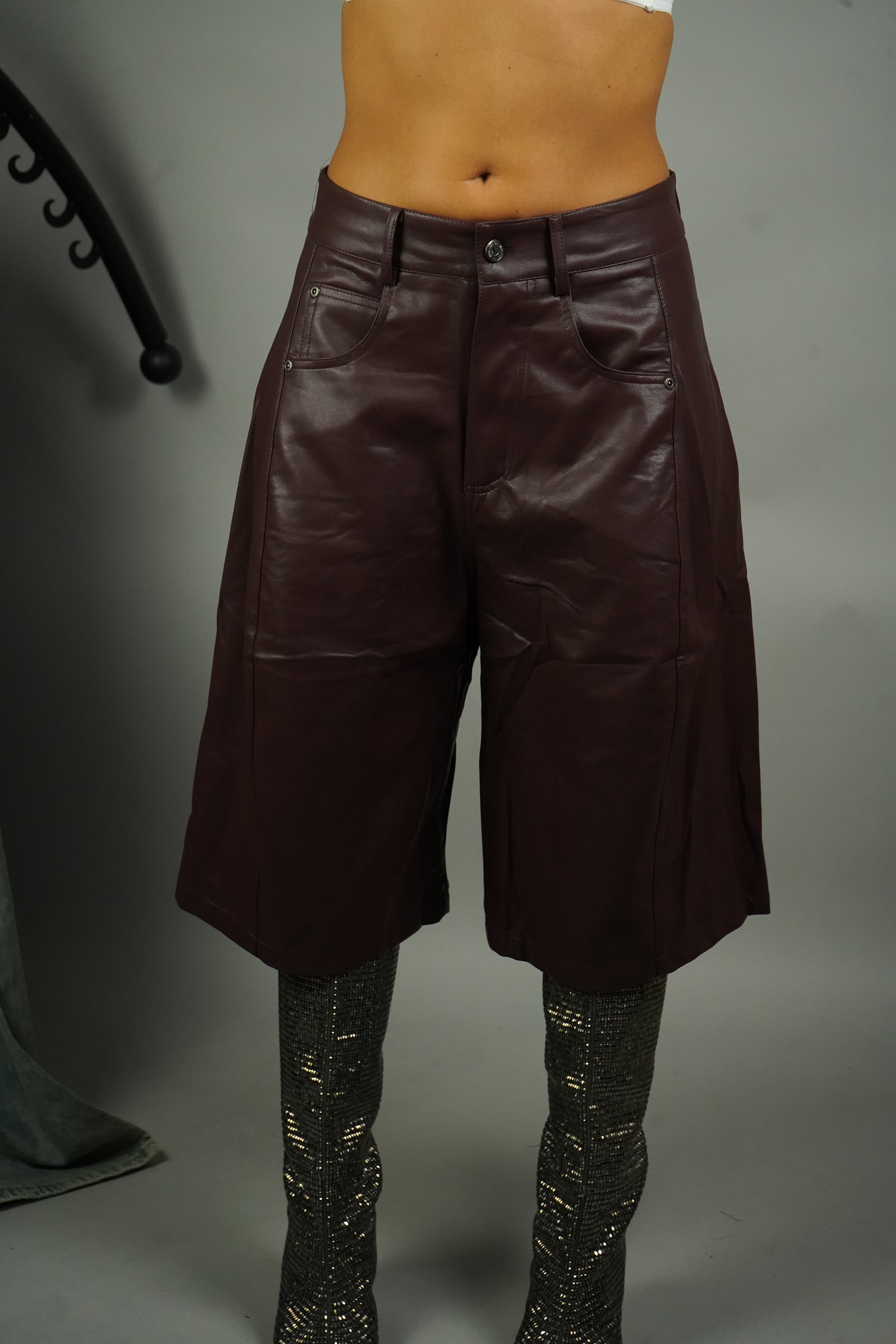 BERMUDA ECOPELLE BAGGY BORDEAUX