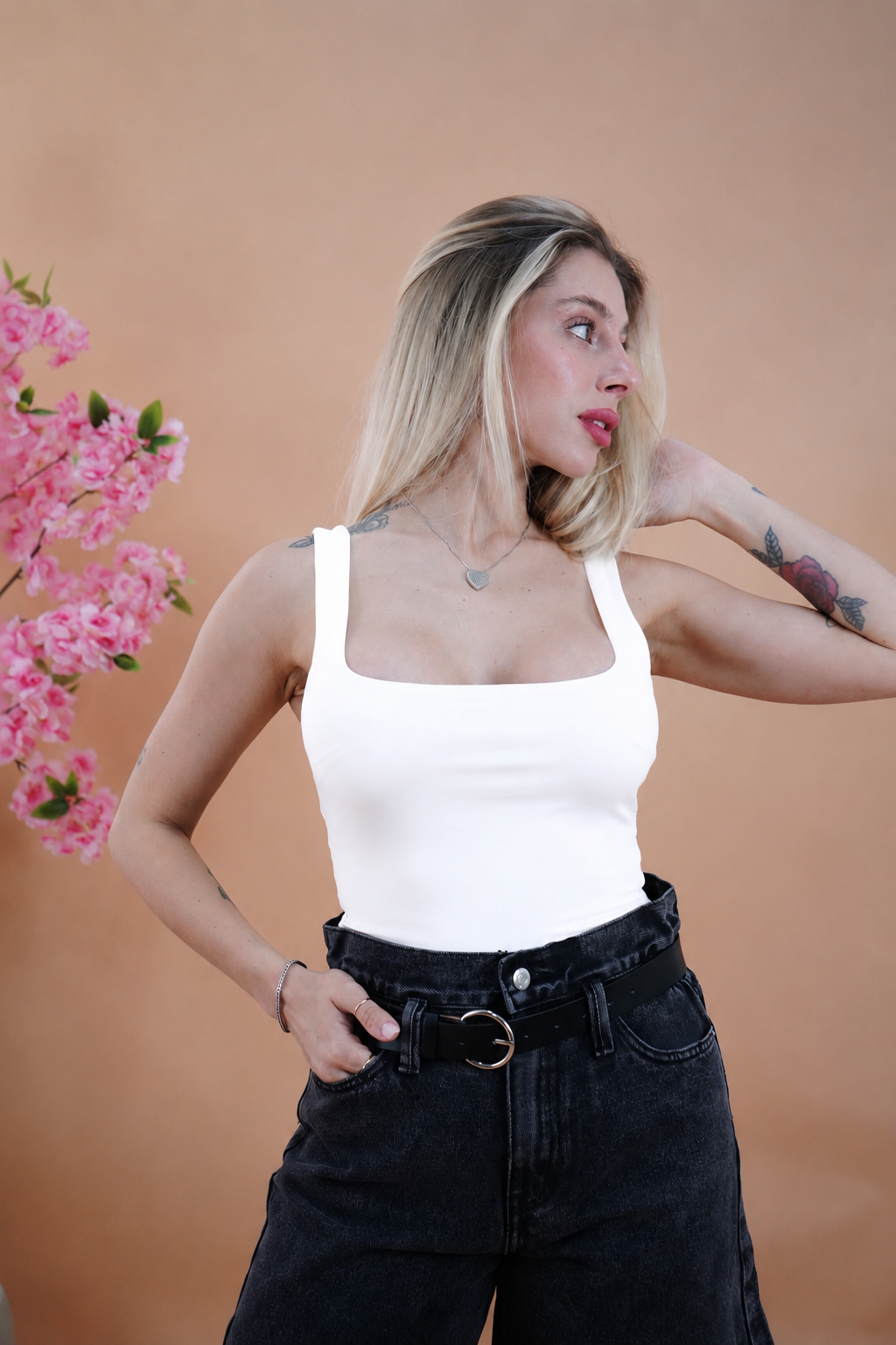 BODY ESSENTIAL BIANCO