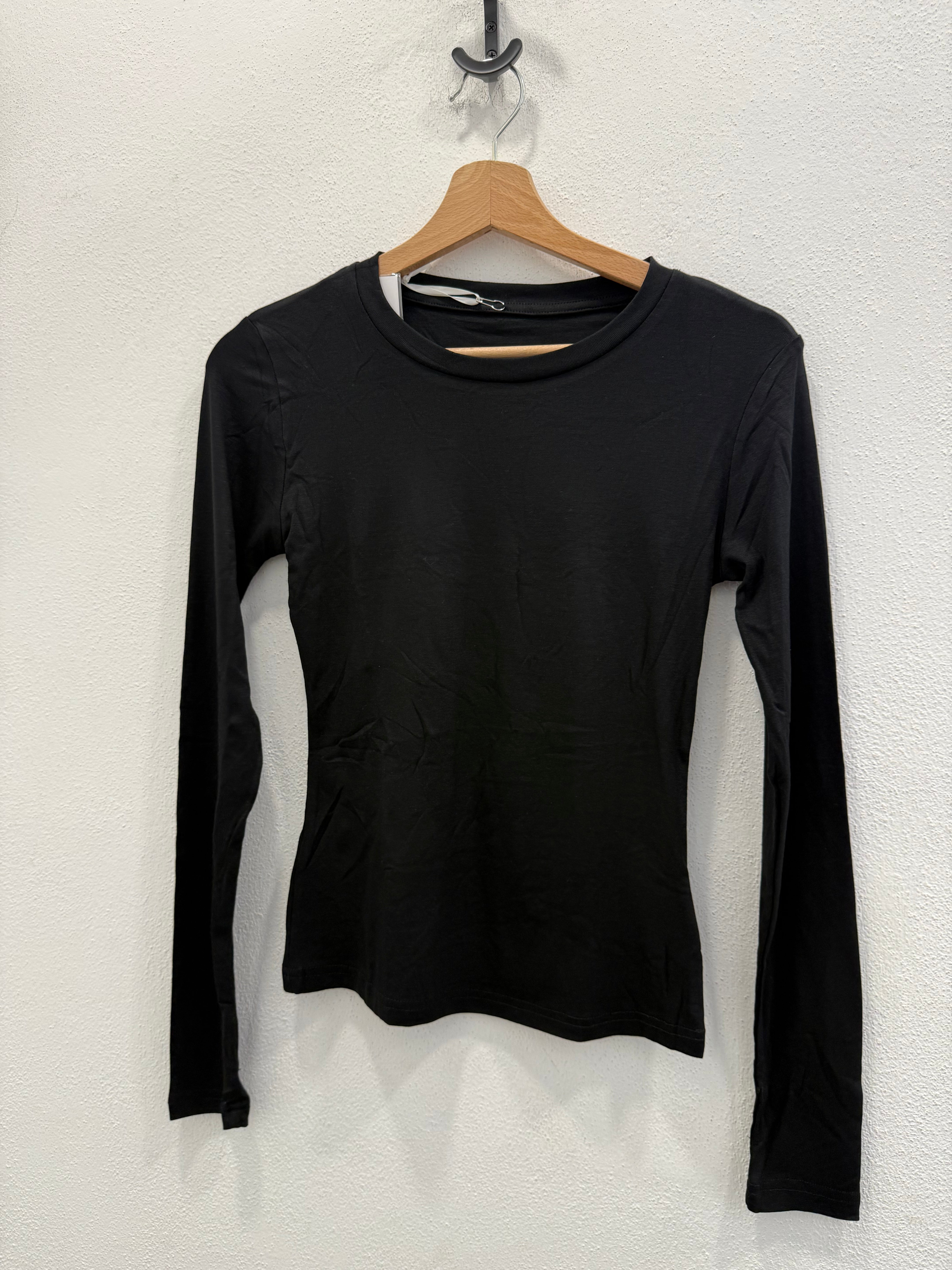 MAGLIA GIROCOLLO CON GUANTO