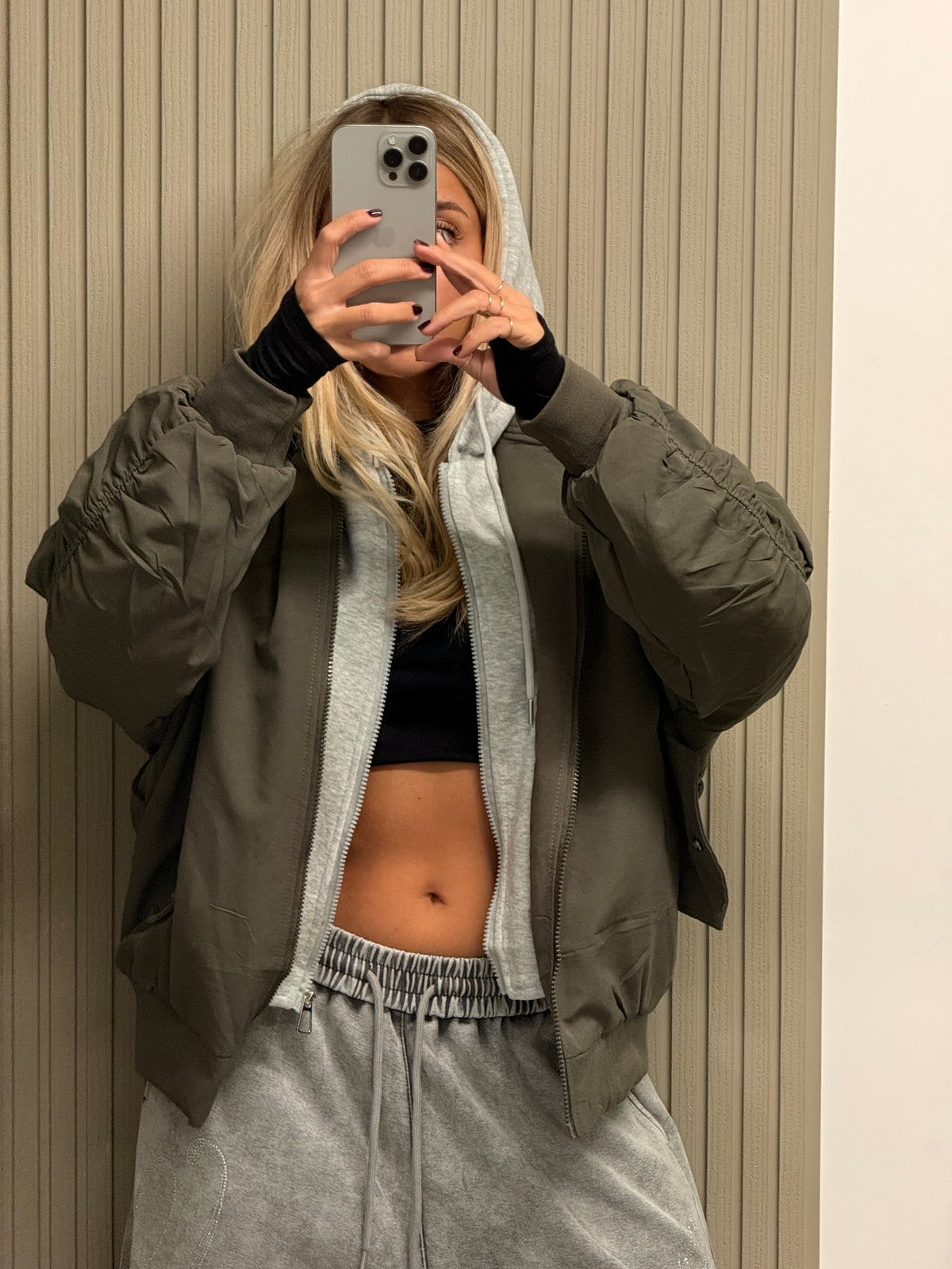 BOMBER CON FELPA SAN FRANCISCO VERDE MILITARE