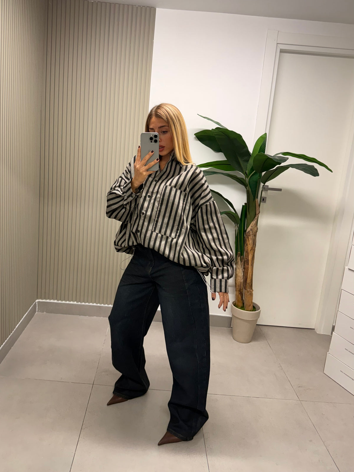 CAMICIA RIGHE CON COULISSE ARRICCIATA NERA