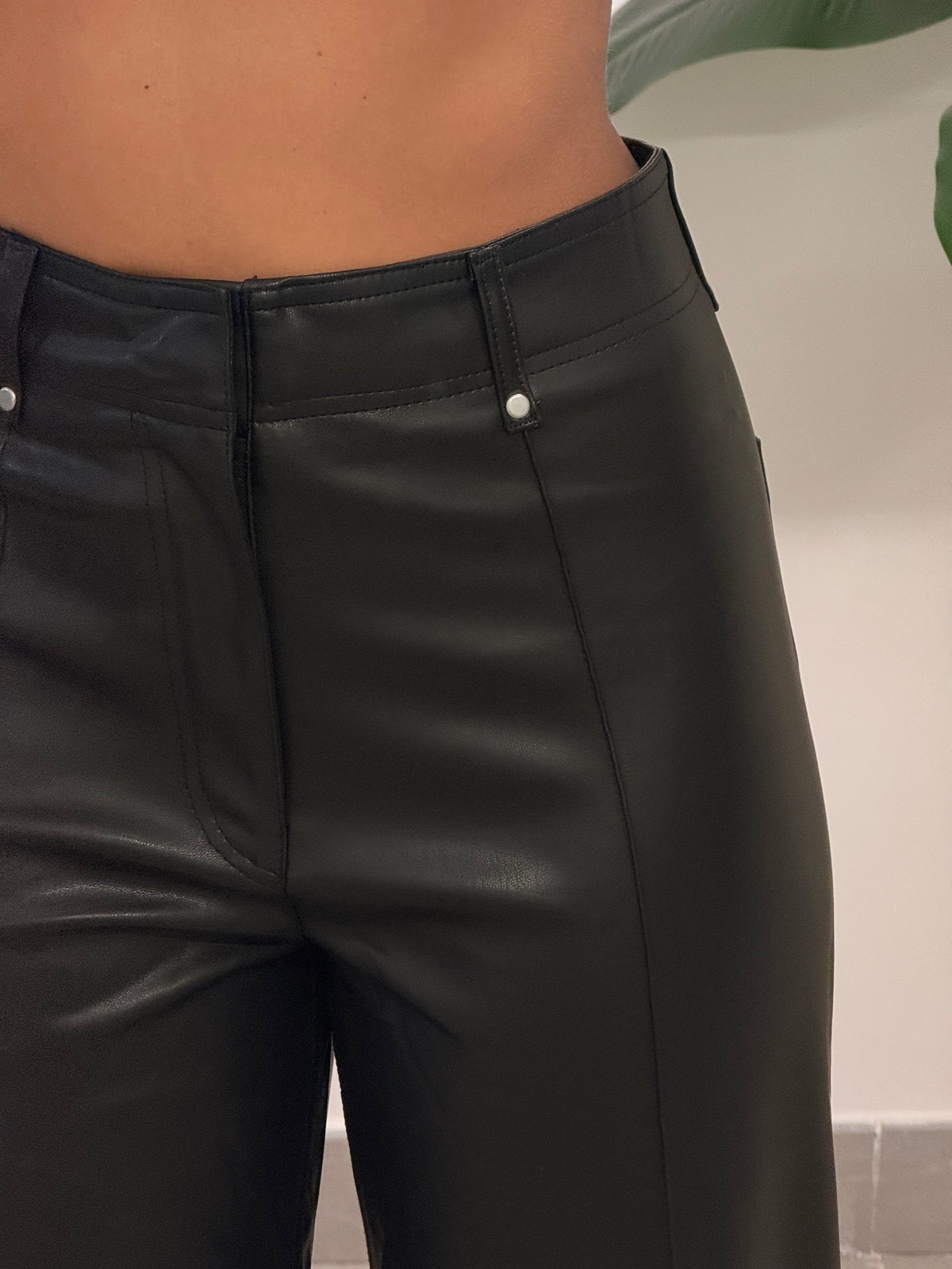 PANTALONE PALAZZO ECOPELLE NERO